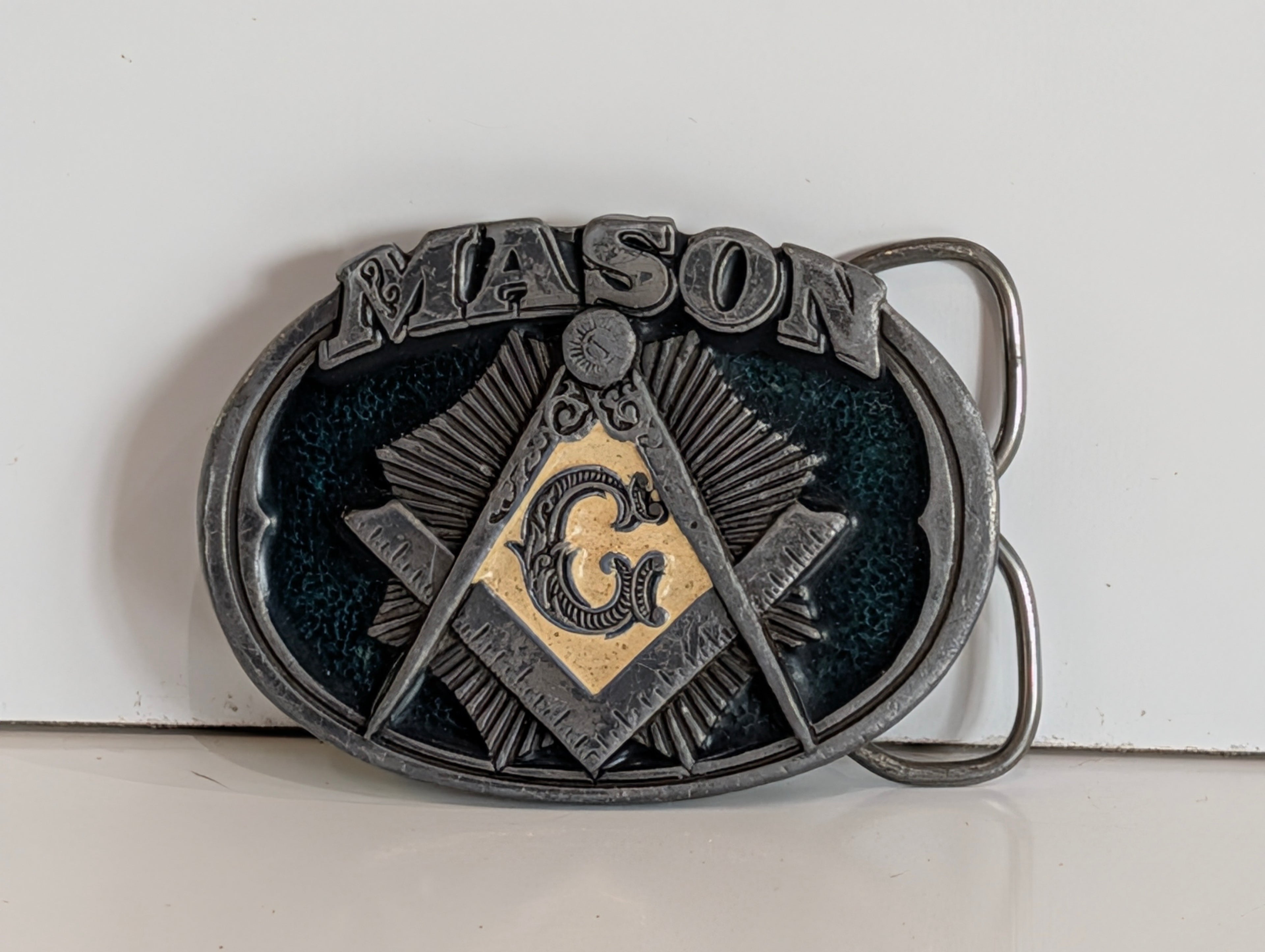 Vintage 1985 CJ Mason Masonic Belt Buckle Square Compass Lodge USA Metal