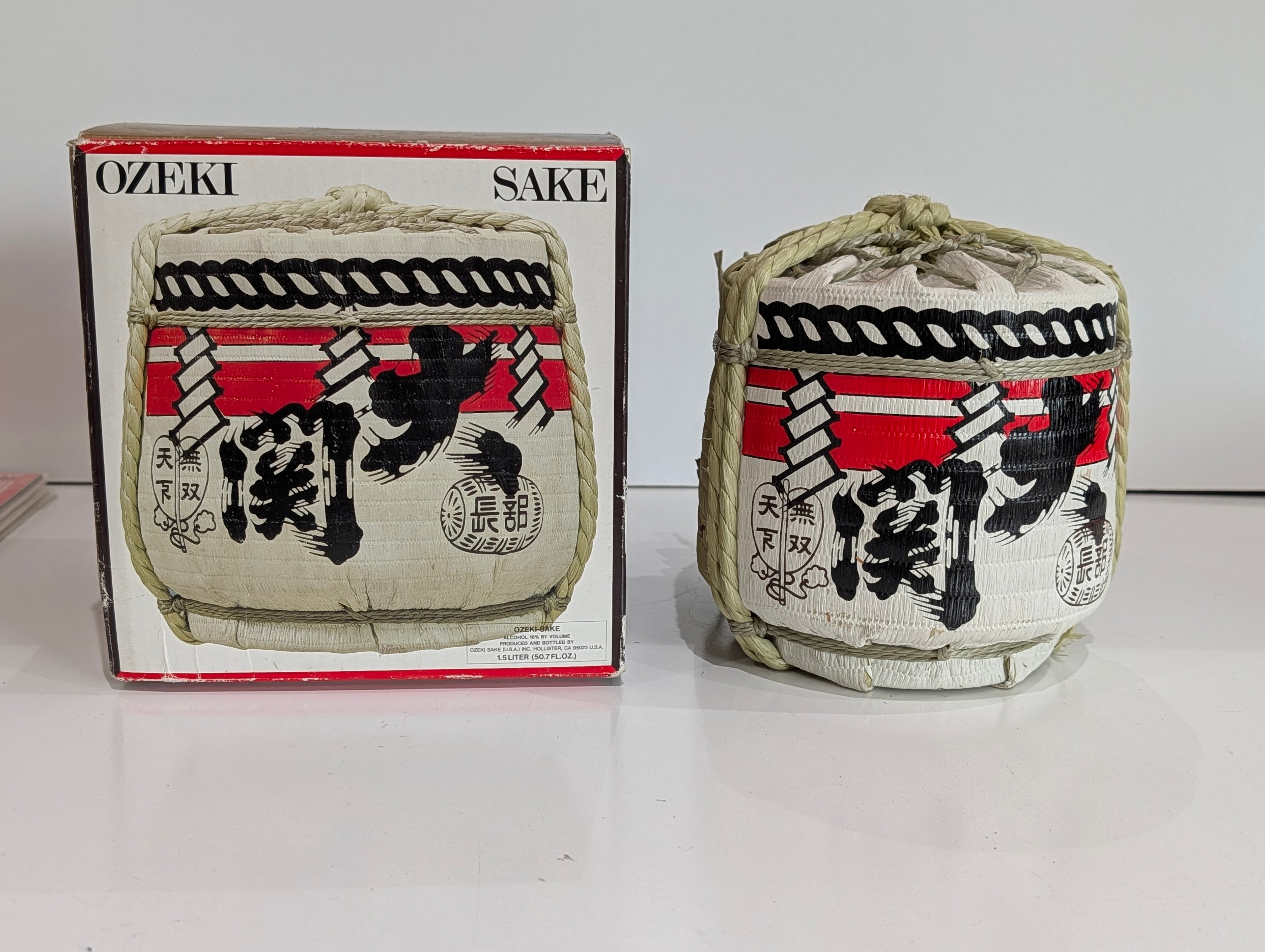 Vintage Ozeki Sake Barrel Jug Dispenser Straw Wrapped 1.5L Japanese Decor