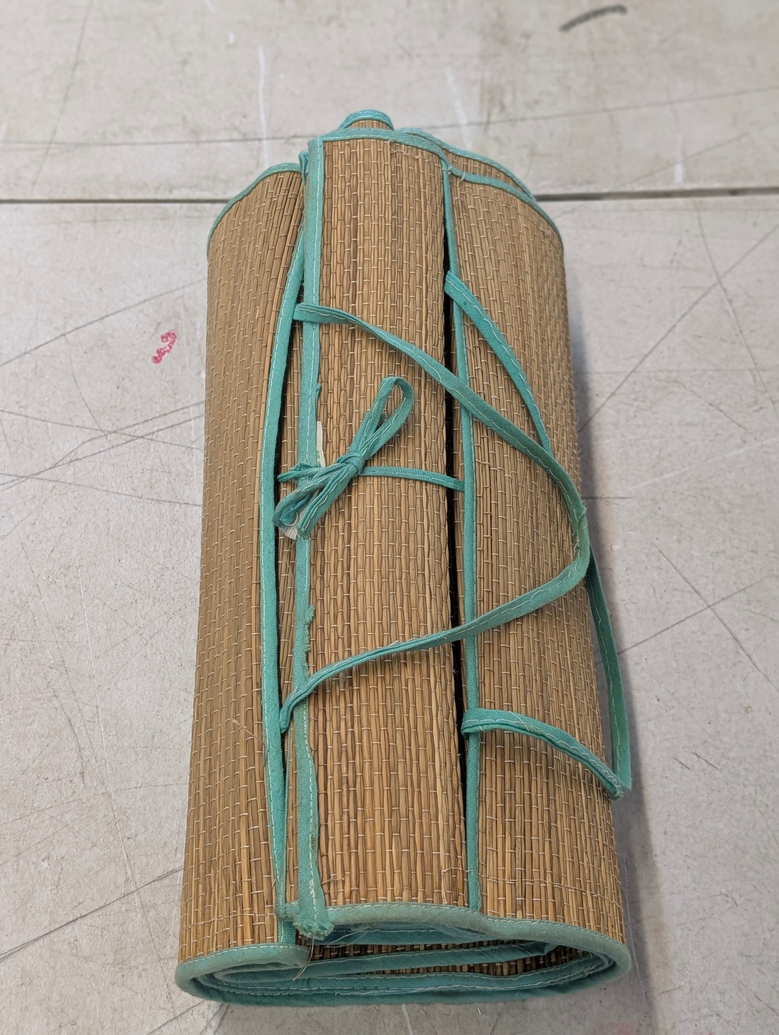 Natural Bamboo Roll Up Mat With Teal Trim Folding Picnic Beach Floor Runner