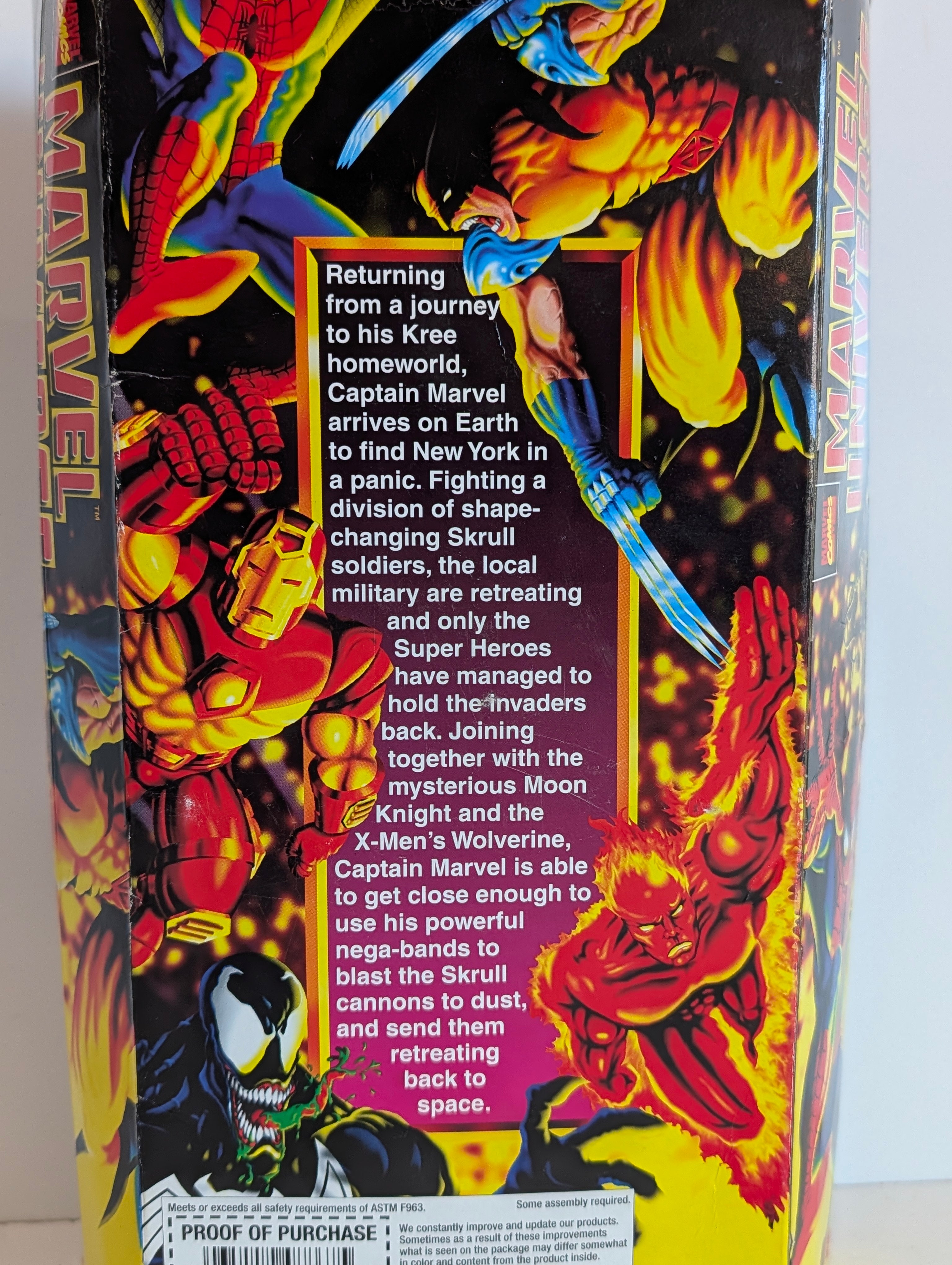 Captain Marvel - Vintage 1995 Toy Biz Marvel Universe Captain Marvel 10 Inch Action Figure In Box