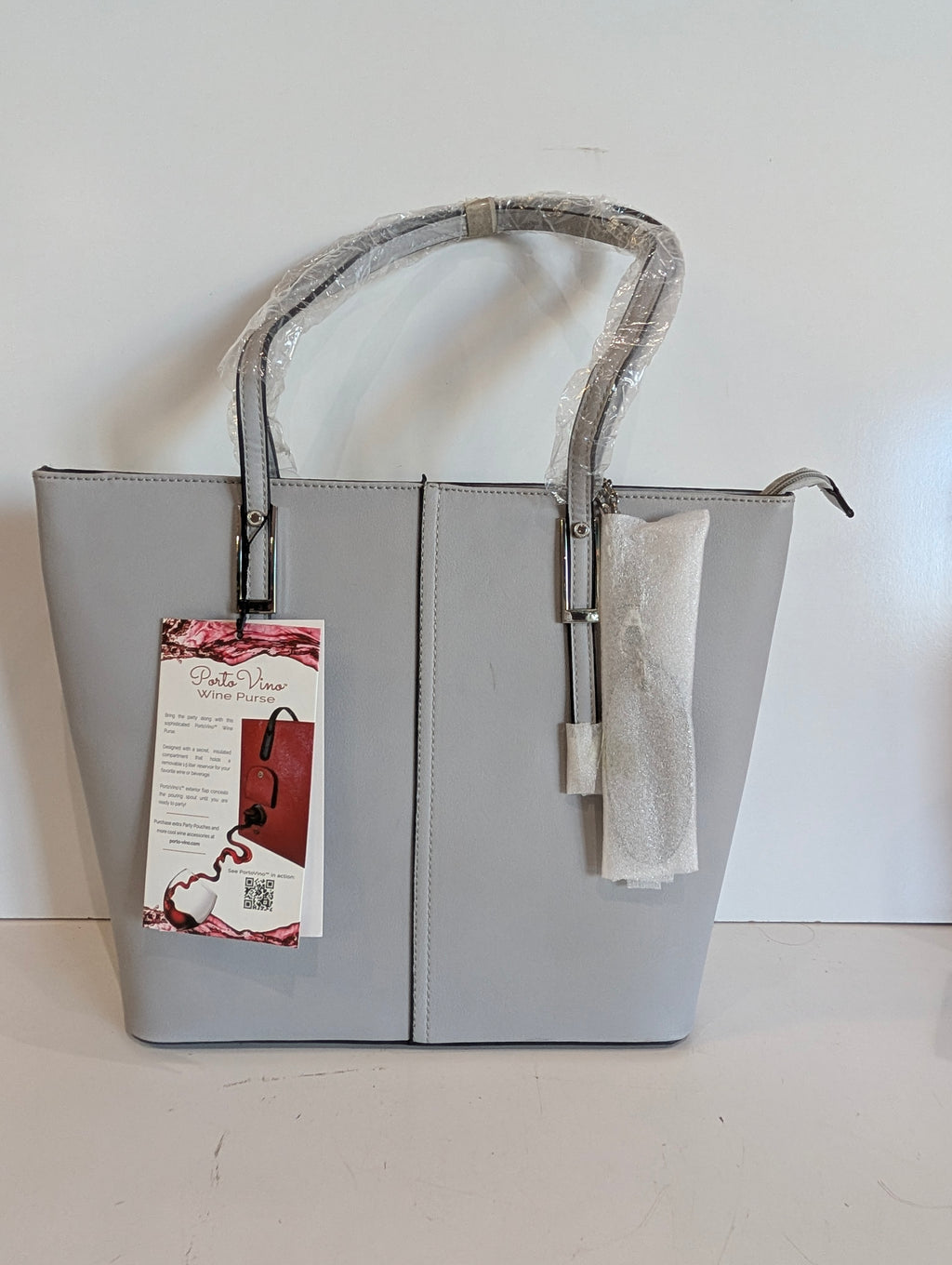 PortoVino Wine Purse Light Gray Insulated Hidden Spout Tote Bag Bella Vita