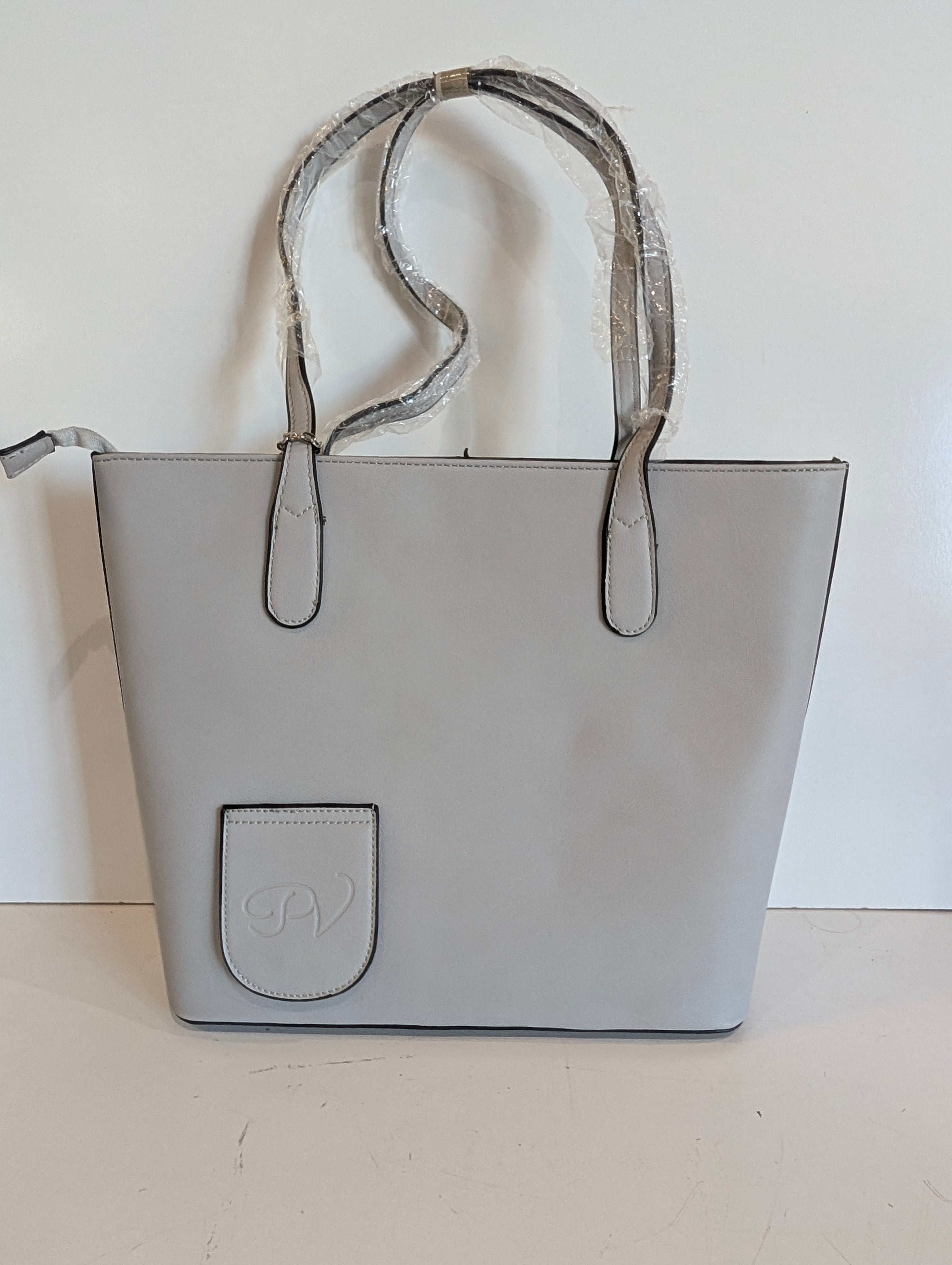 PortoVino Wine Purse Light Gray Insulated Hidden Spout Tote Bag Bella Vita