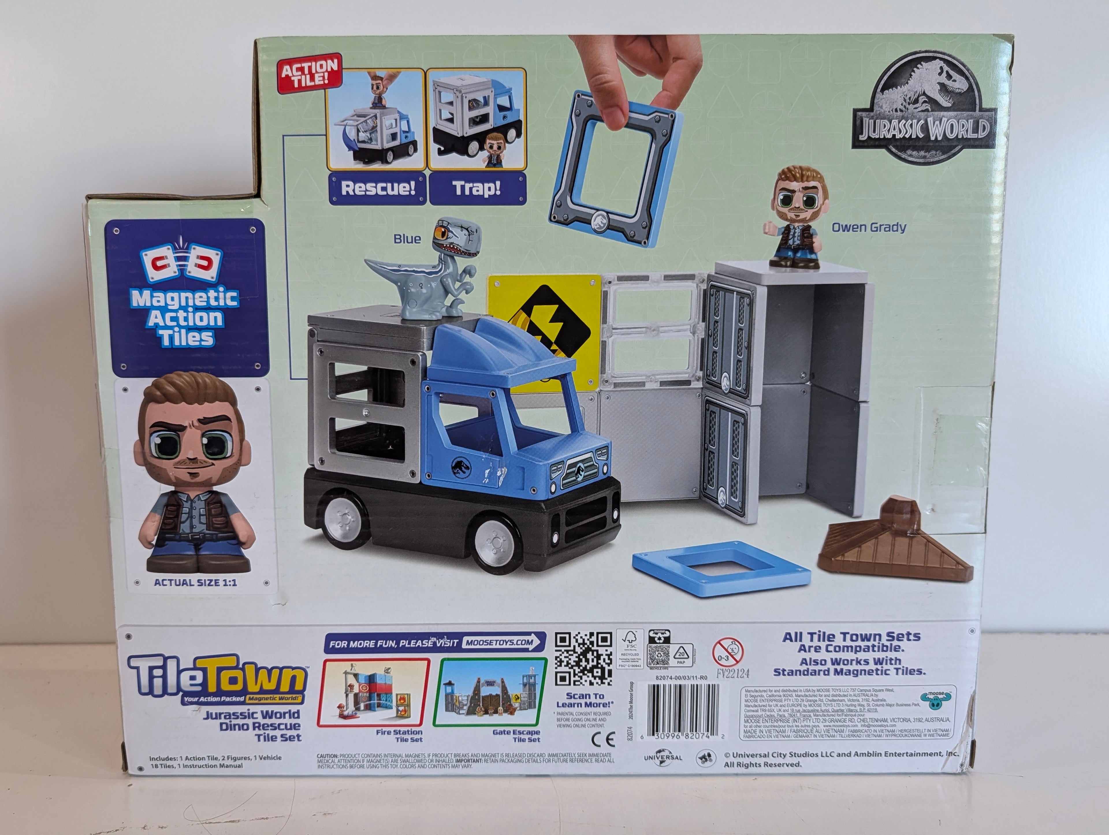 Jurassic World Tile Town Dino Rescue Magnetic Tile Set 20+ Pieces Kids Toy
