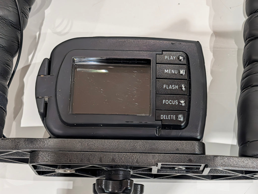 SeaLife DC1200 Underwater Camera Kit W Dual Flash Lights Tray System