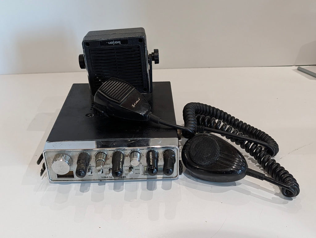Vintage Uniden PC76XL CB Radio Base Station With Microphones Speaker Setup
