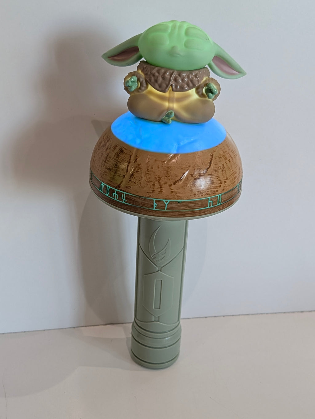 Star Wars Grogu Baby Yoda Glow Wand Mandalorian Light Up Toy Collectible