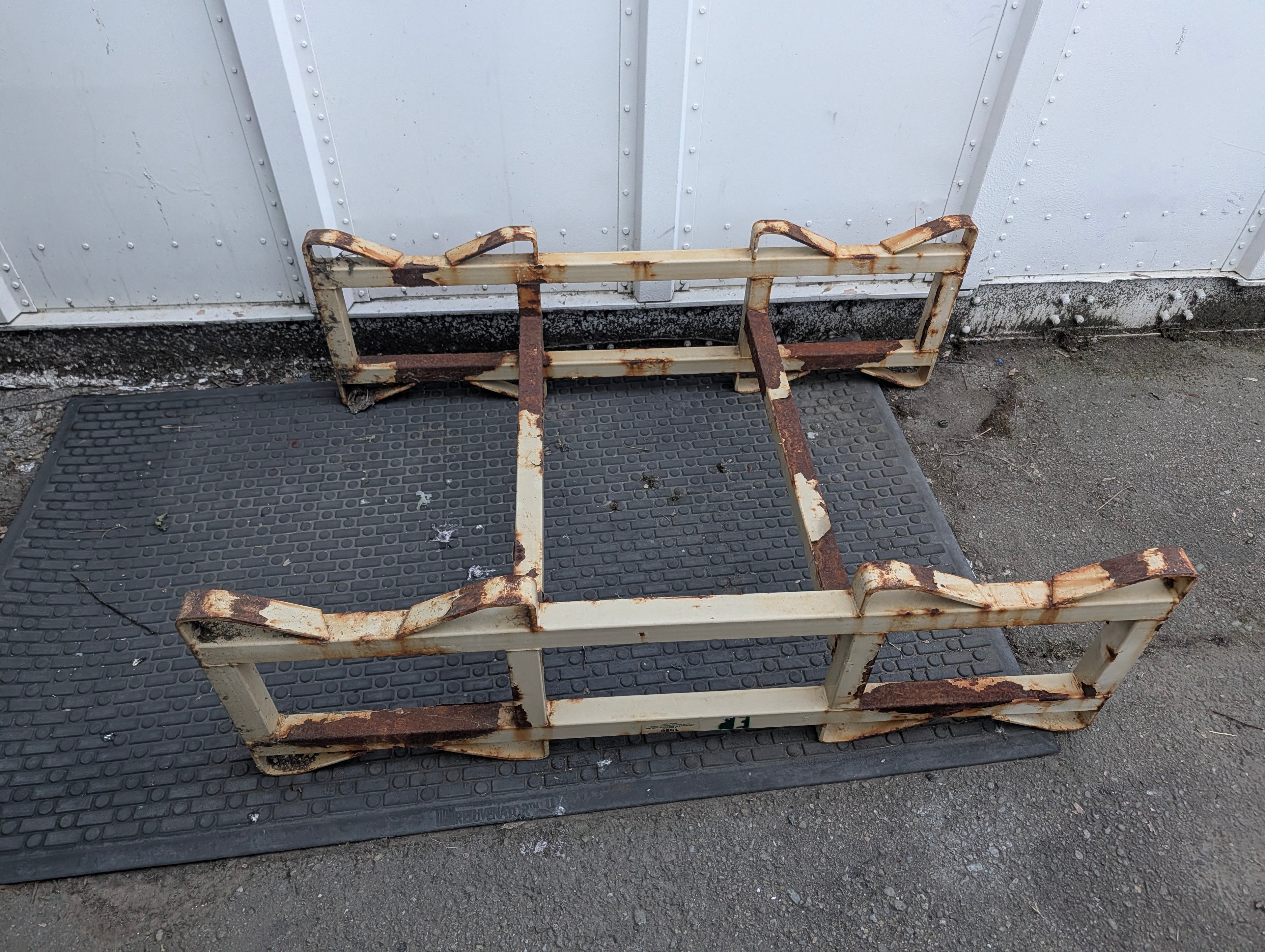 Heavy Duty Steel Wine Barrel Rack Industrial Metal Storage Stand Holds Barrels