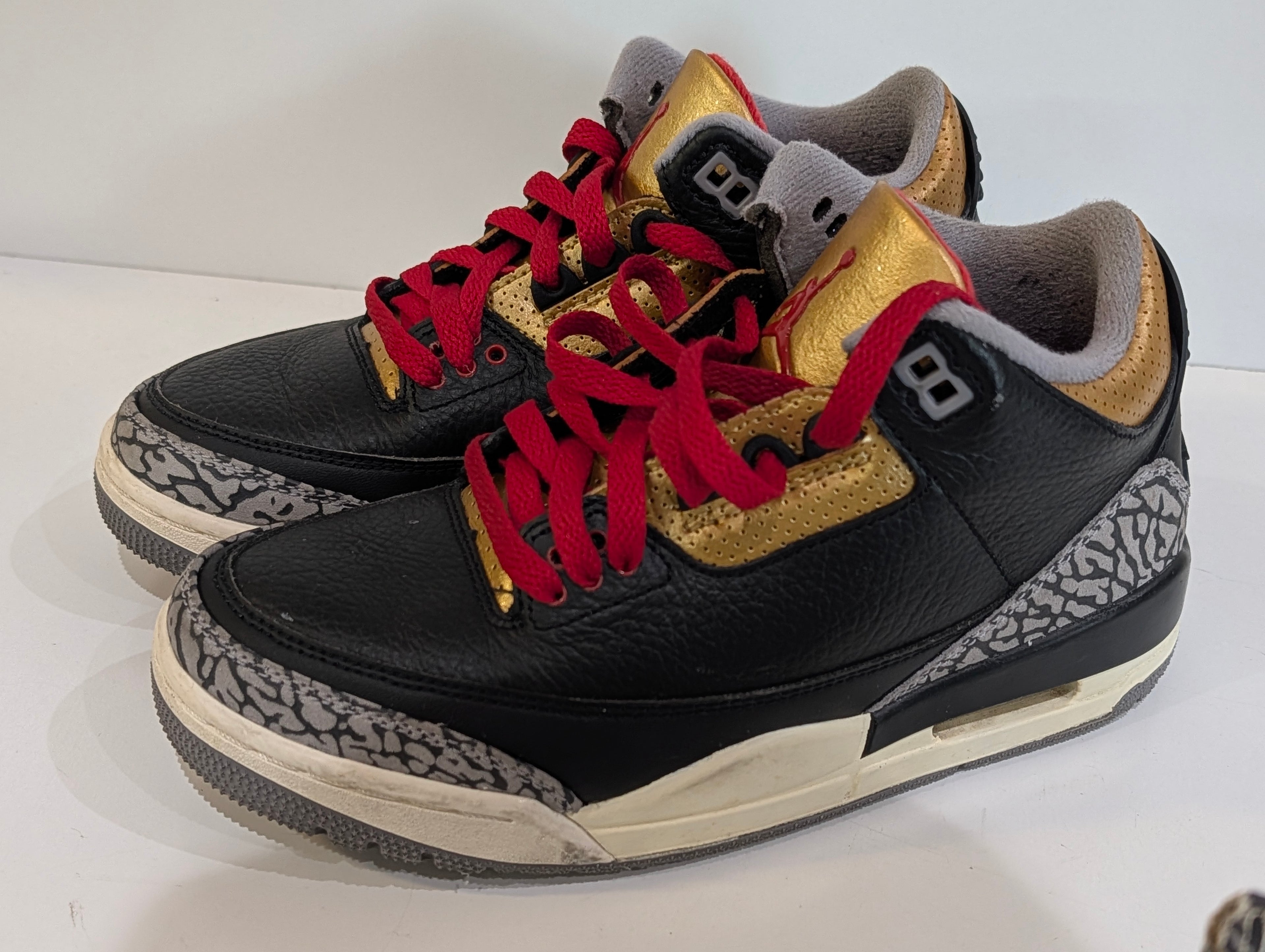 Nike WMNS Air Jordan 3 Retro Black Fire Red Metallic Gold Size 6.5 CK9246-067