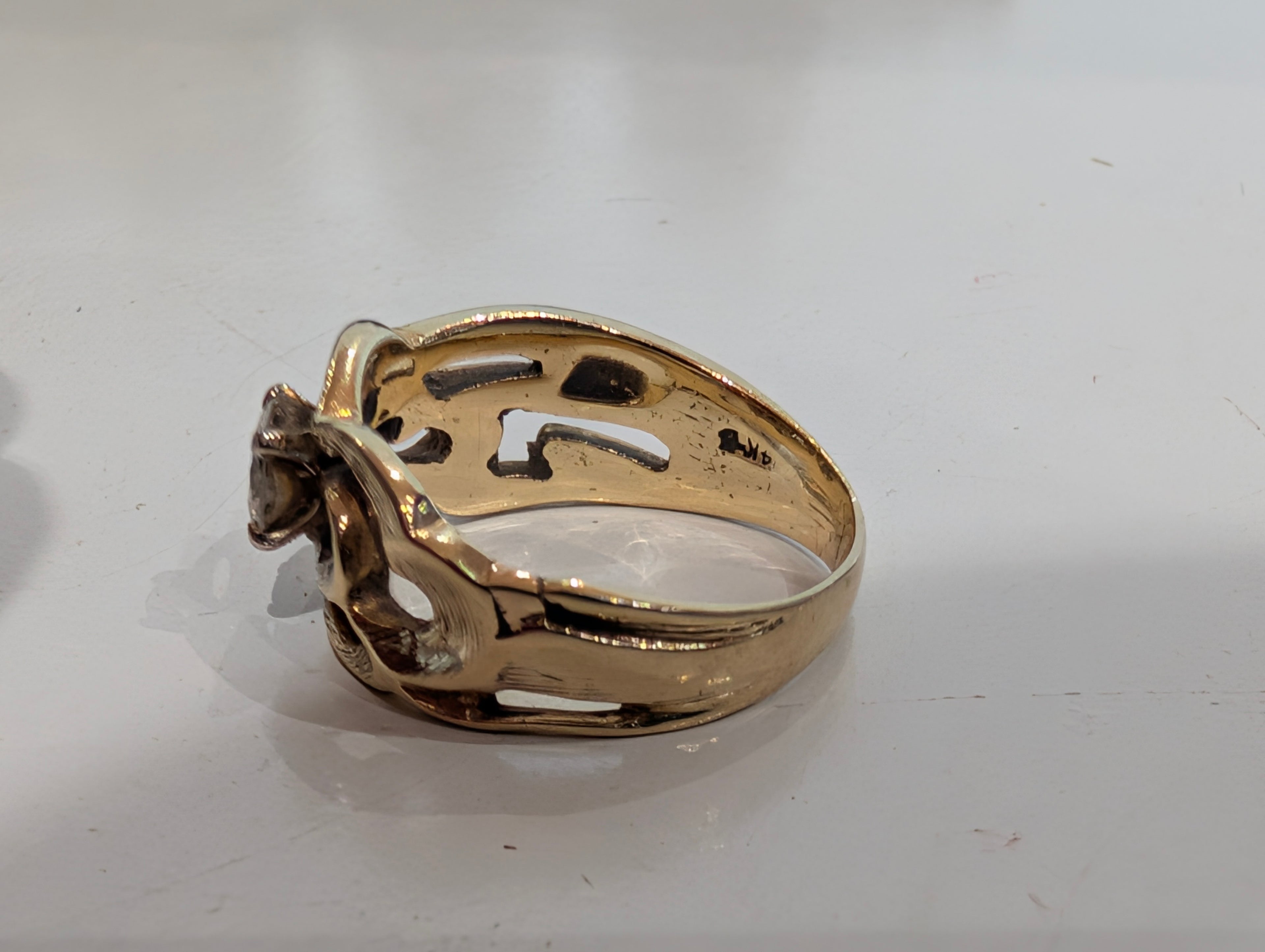 14K Yellow Gold Openwork Ring Clear Round Stone Statement Band 5.1g