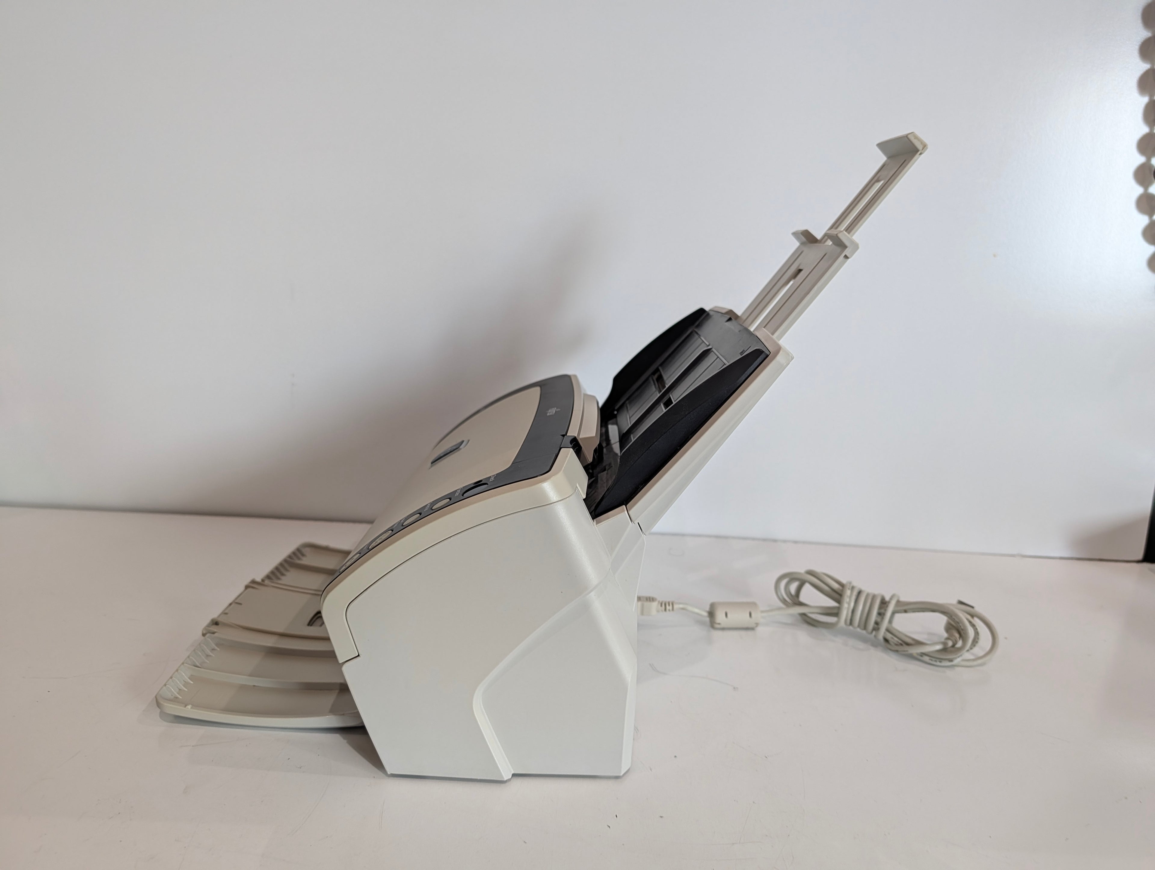 Fujitsu fi-6130 Document Scanner PA03540-B055 Sheetfed Duplex Office Unit