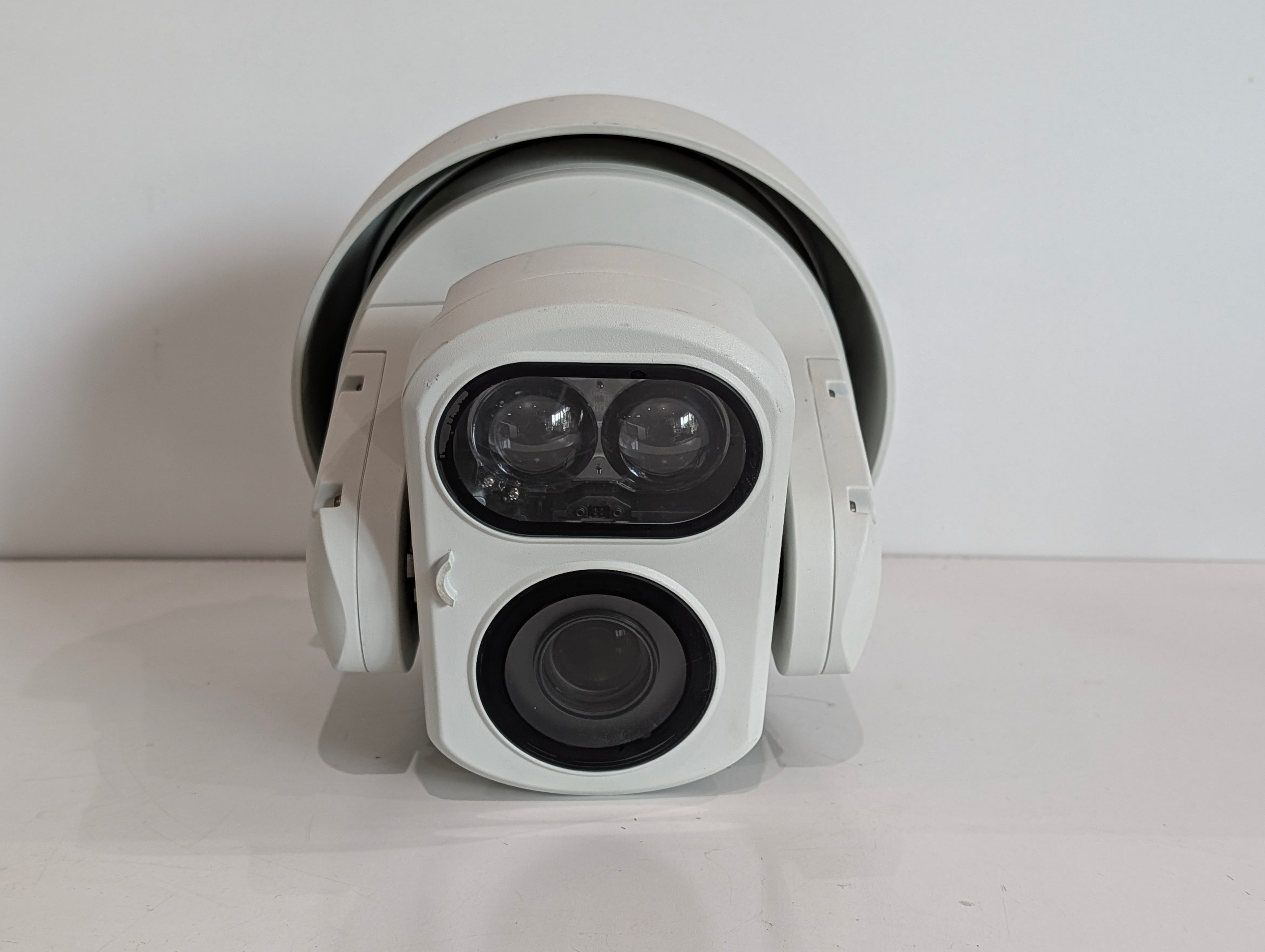 Avigilon 2.0C-H4IRPTZ-DP30 PTZ Security Camera Dome IR Outdoor Unit No Power