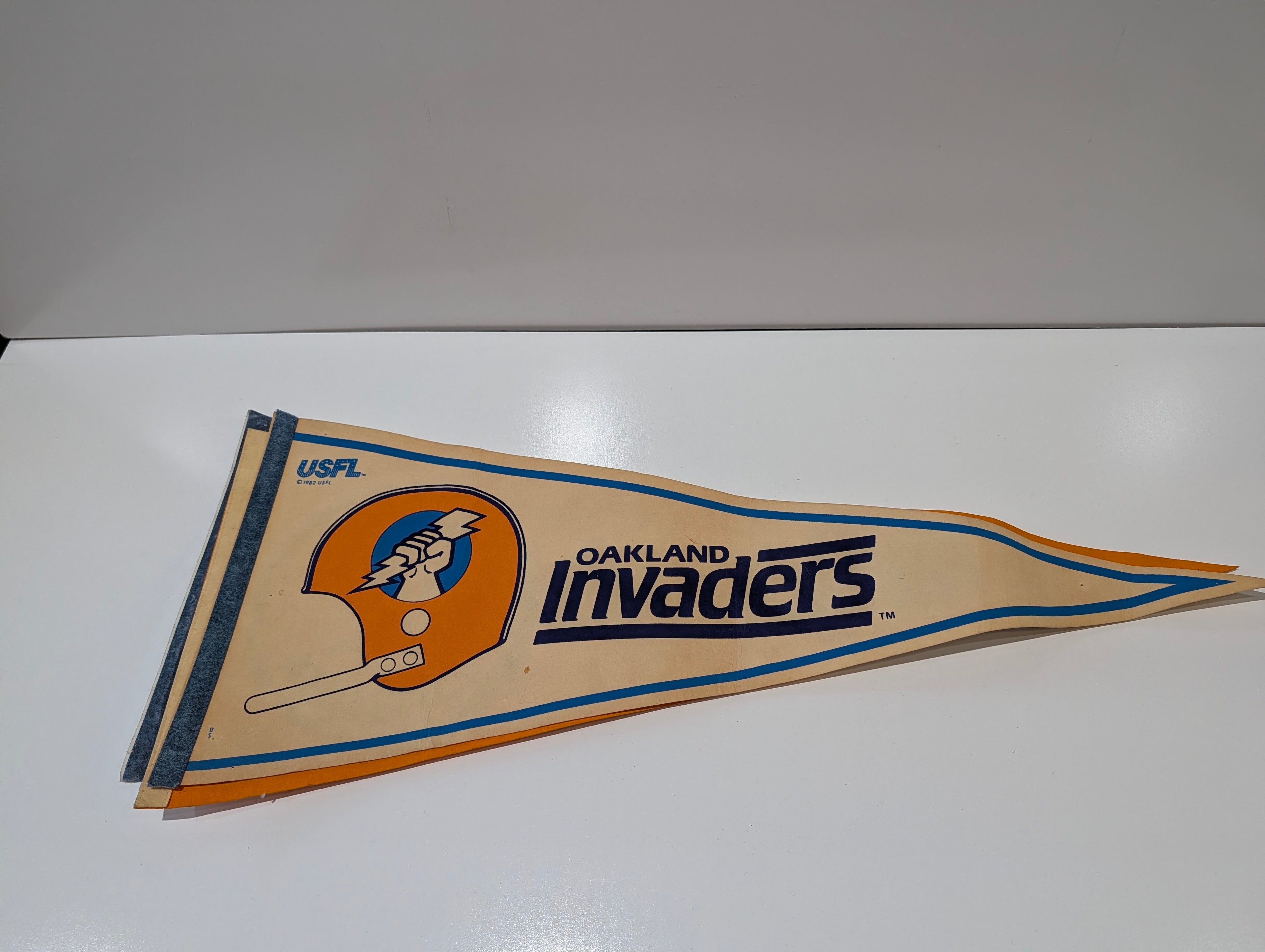 Vintage Oakland Invaders USFL Felt Pennant Banner 1983 Football Retro Decor