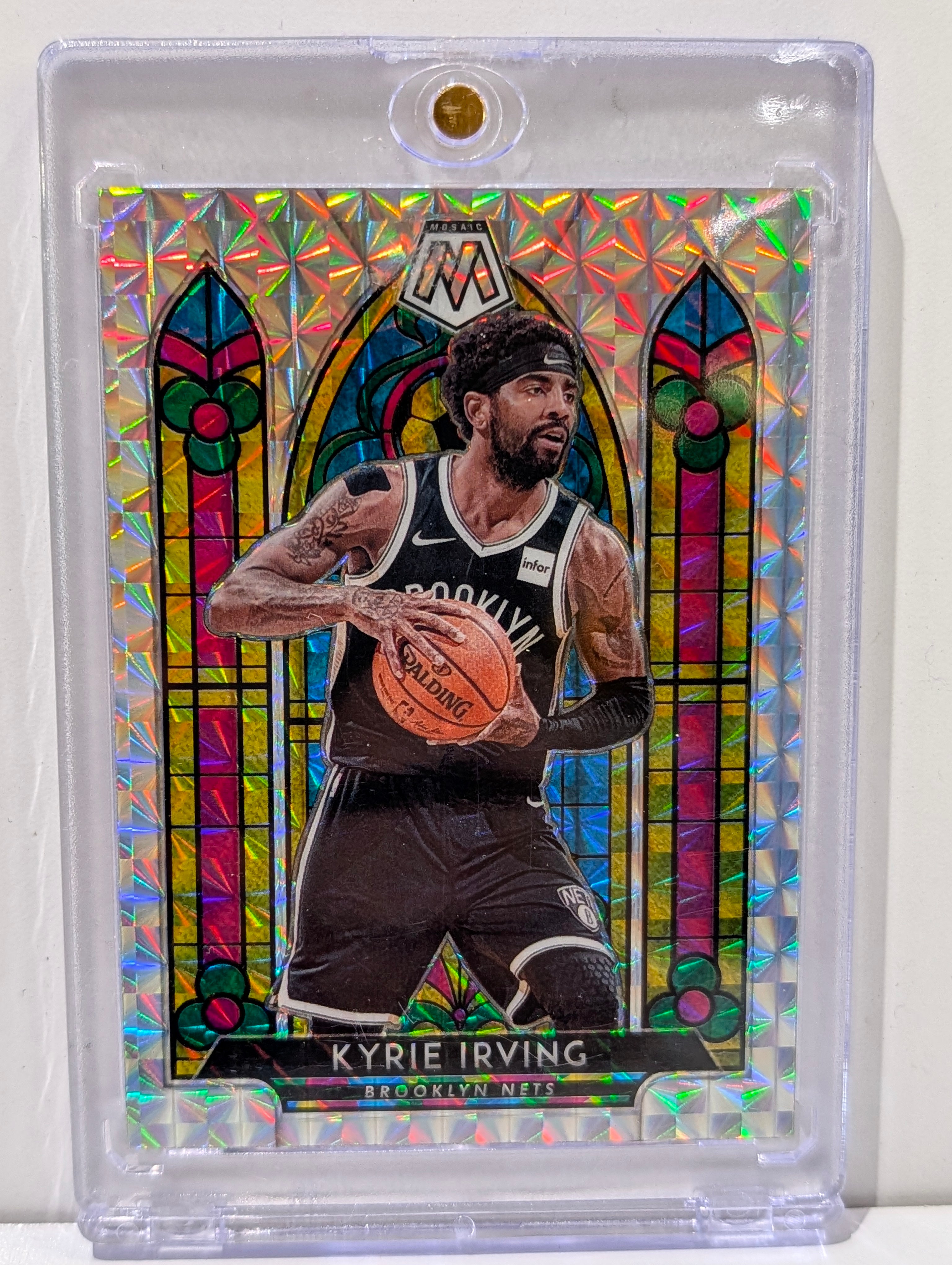 2021 Panini Mosaic Kyrie Irving Silver Mosaic Stained Glass Nets SP Insert Card
