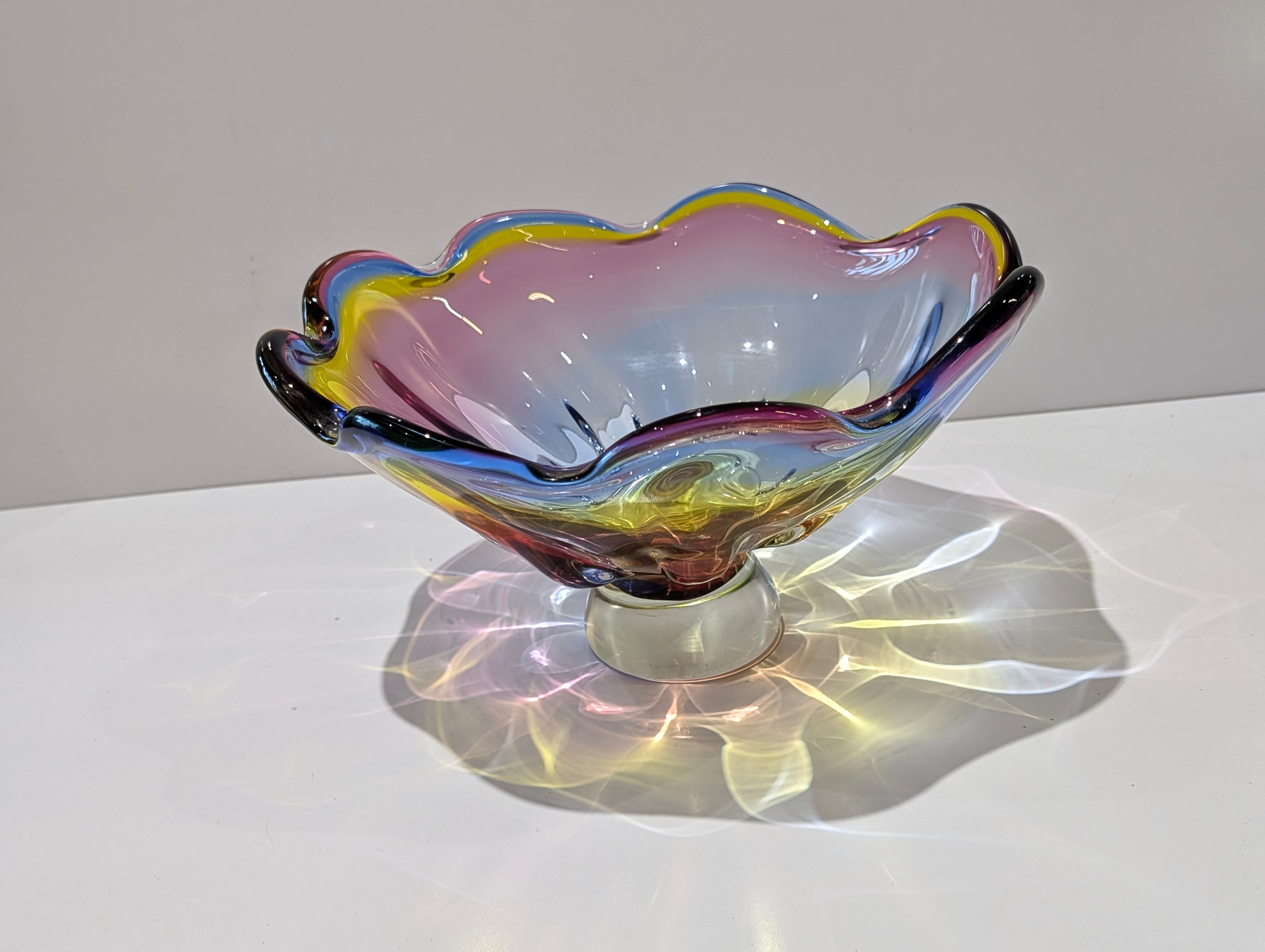 Vintage Murano Style Hand Blown Art Glass Centerpiece Bowl Rainbow Ruffle Edge