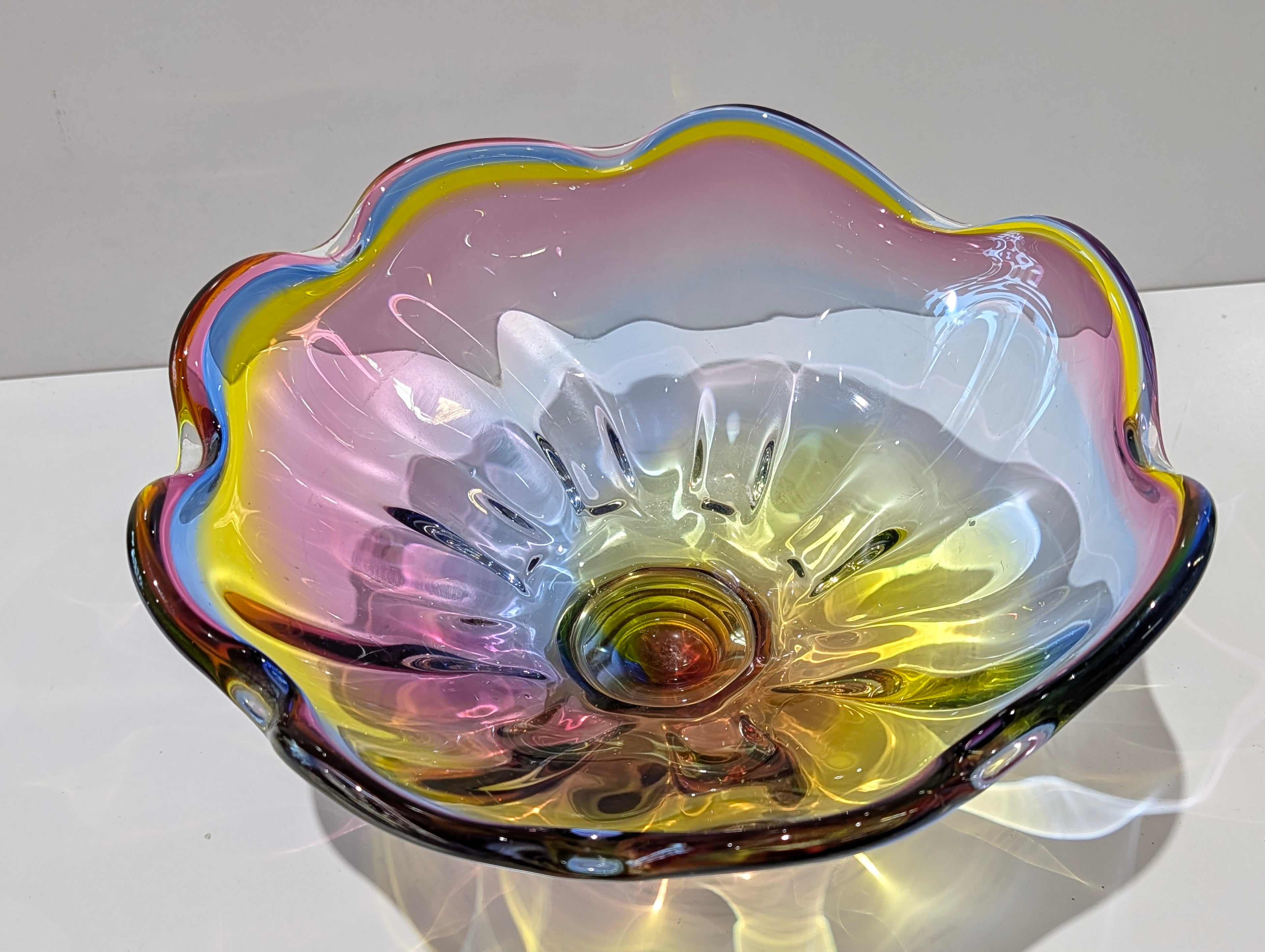 Vintage Murano Style Hand Blown Art Glass Centerpiece Bowl Rainbow Ruffle Edge