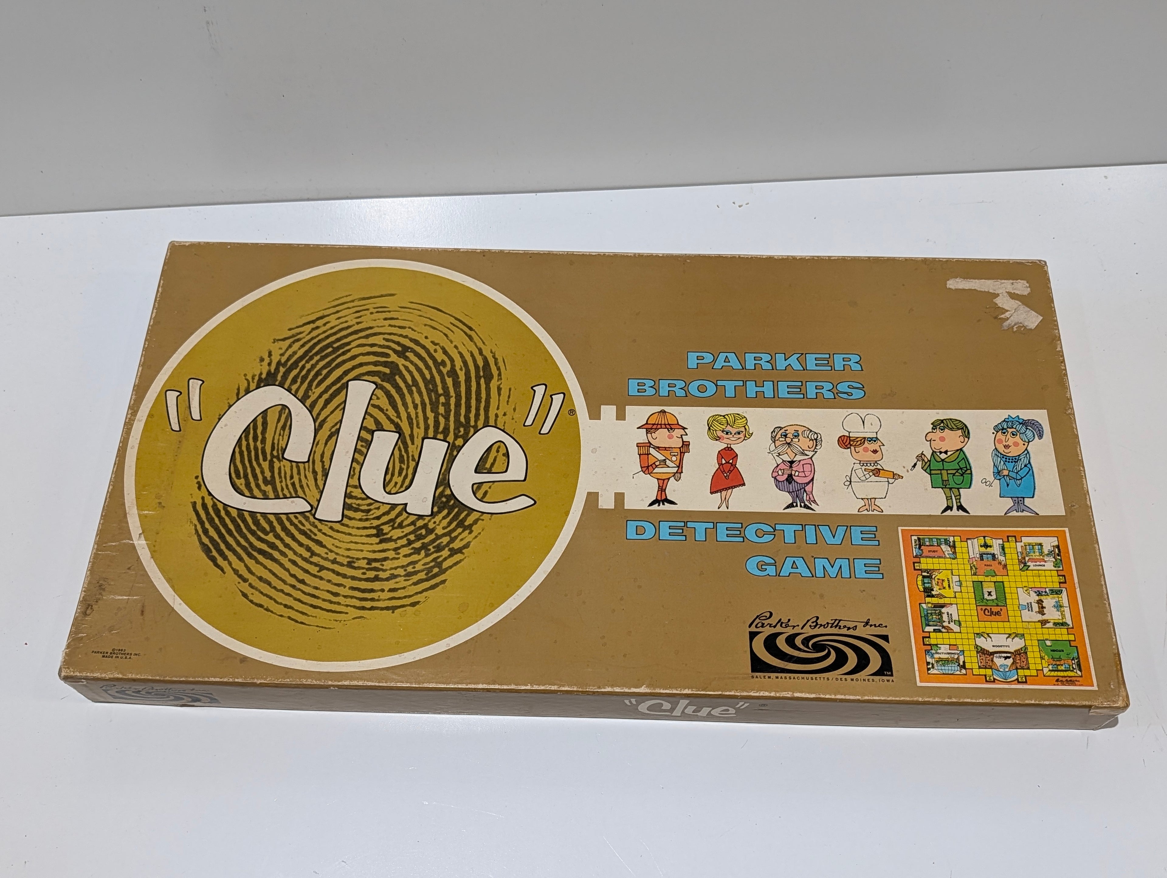 Vintage 1960 Parker Brothers Clue Detective Game Complete Board Set USA