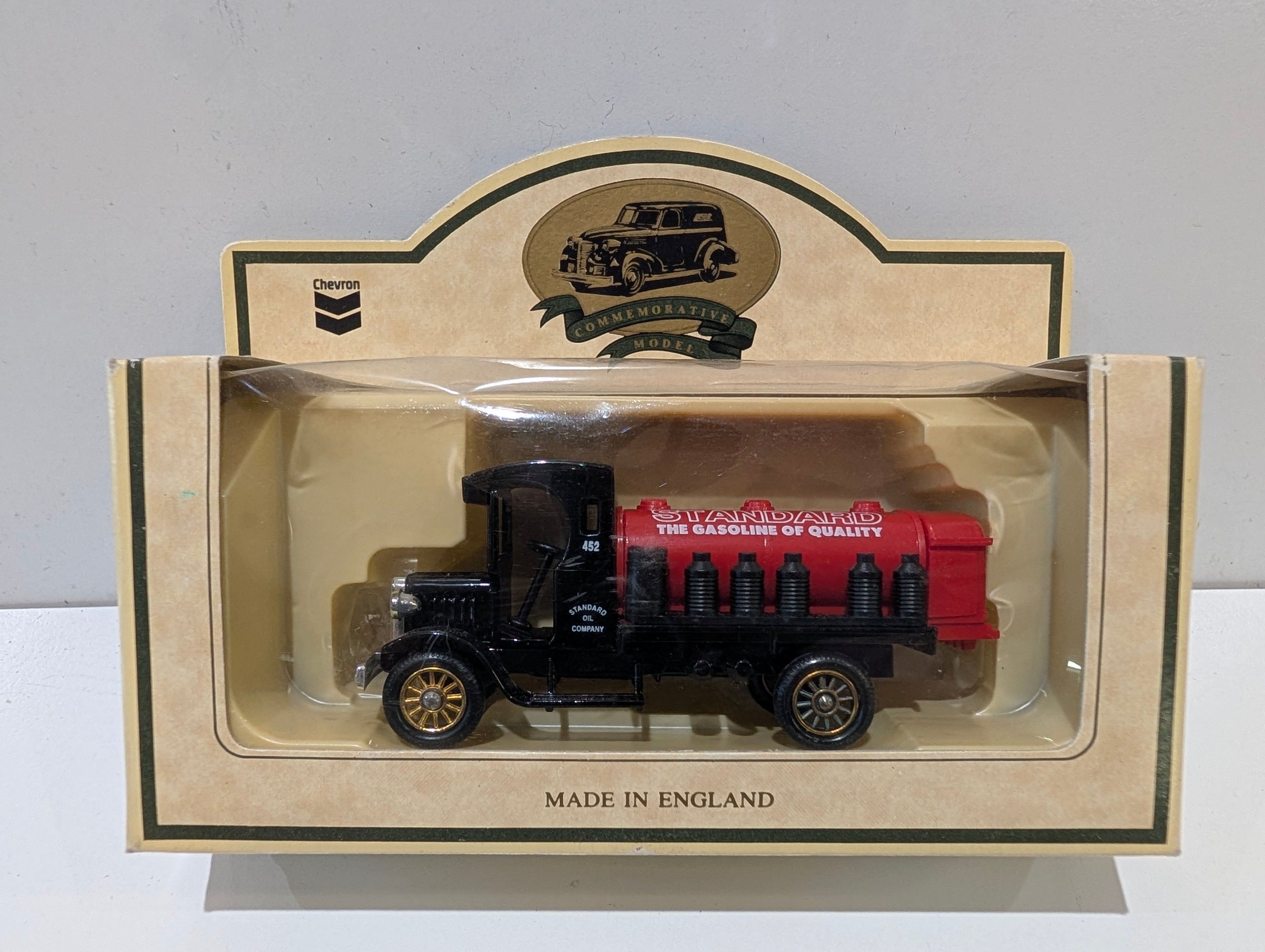 Vintage Chevron Standard Oil Tanker Truck Diecast Model Made In England Display