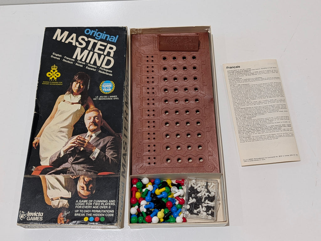 Vintage 1972 Original Master Mind Invicta Games Strategy Board Game Complete