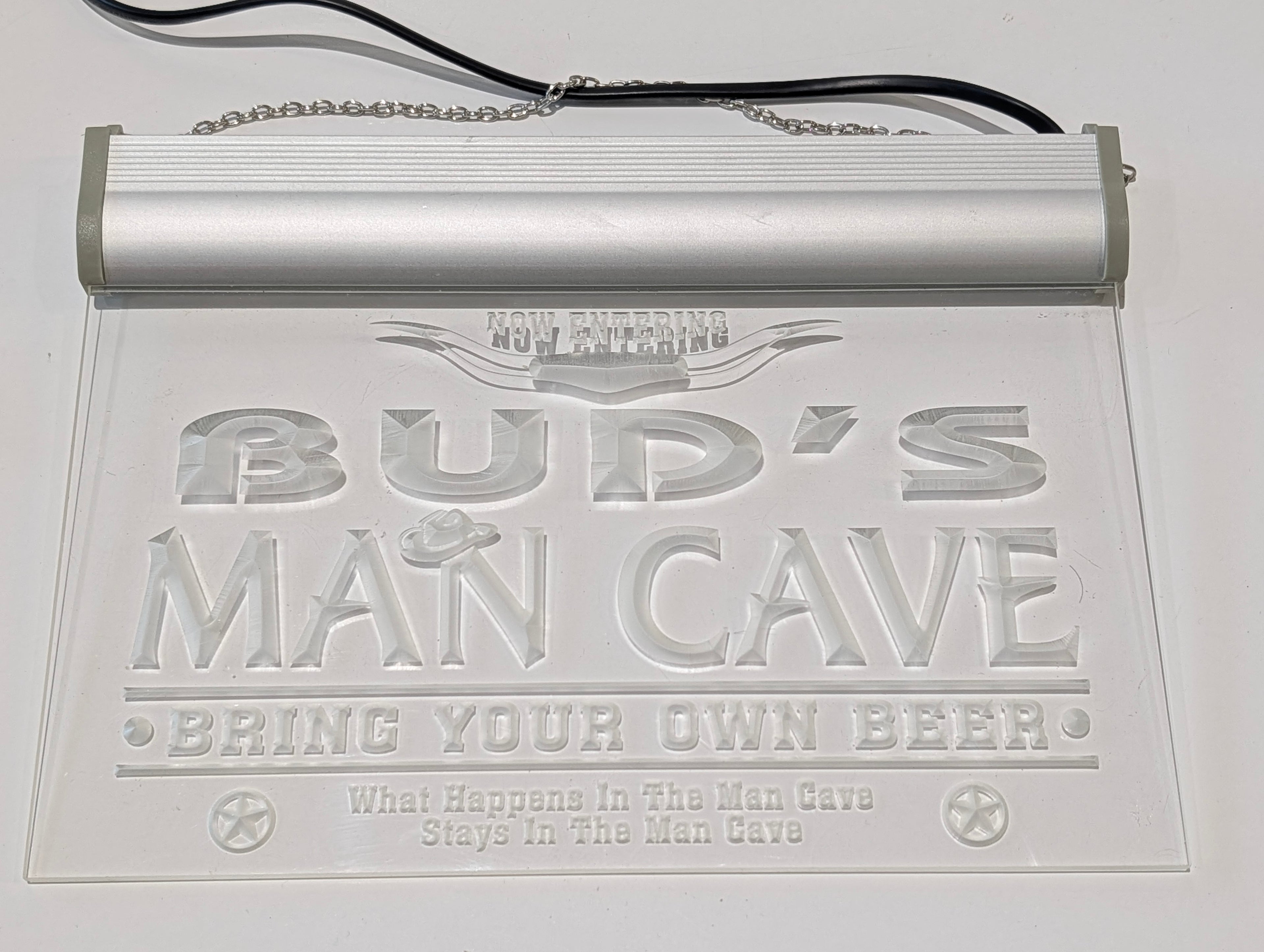 Vintage Bud's Man Cave LED Edge Lit Acrylic Beer Bar Sign Hanging Light Decor