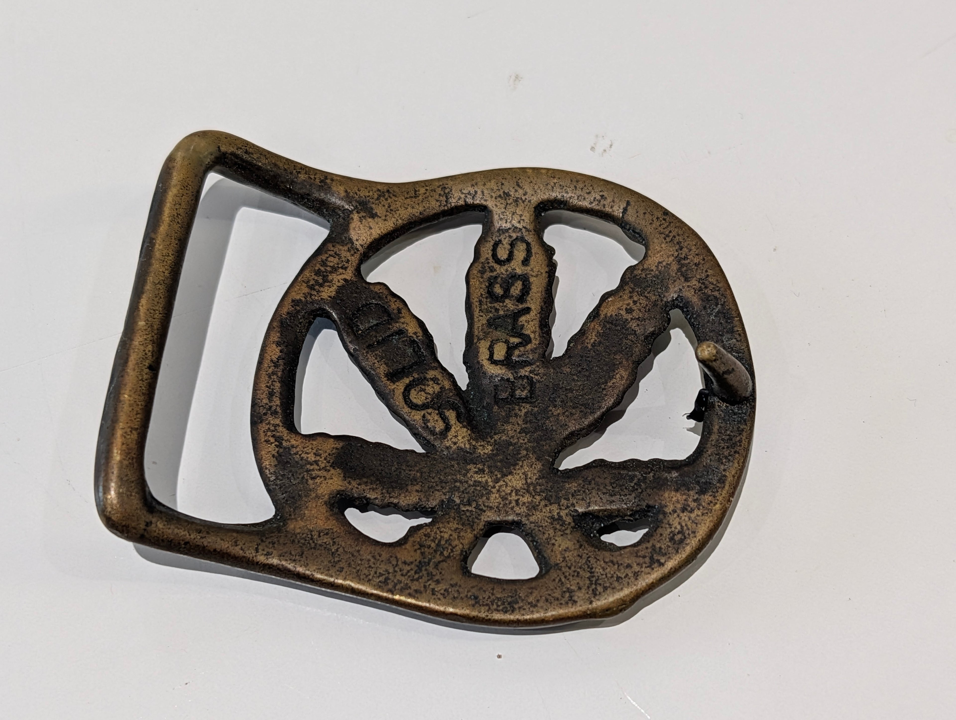 Vintage Solid Brass Cannabis Leaf Belt Buckle Hippie Biker Retro Fashion Decor
