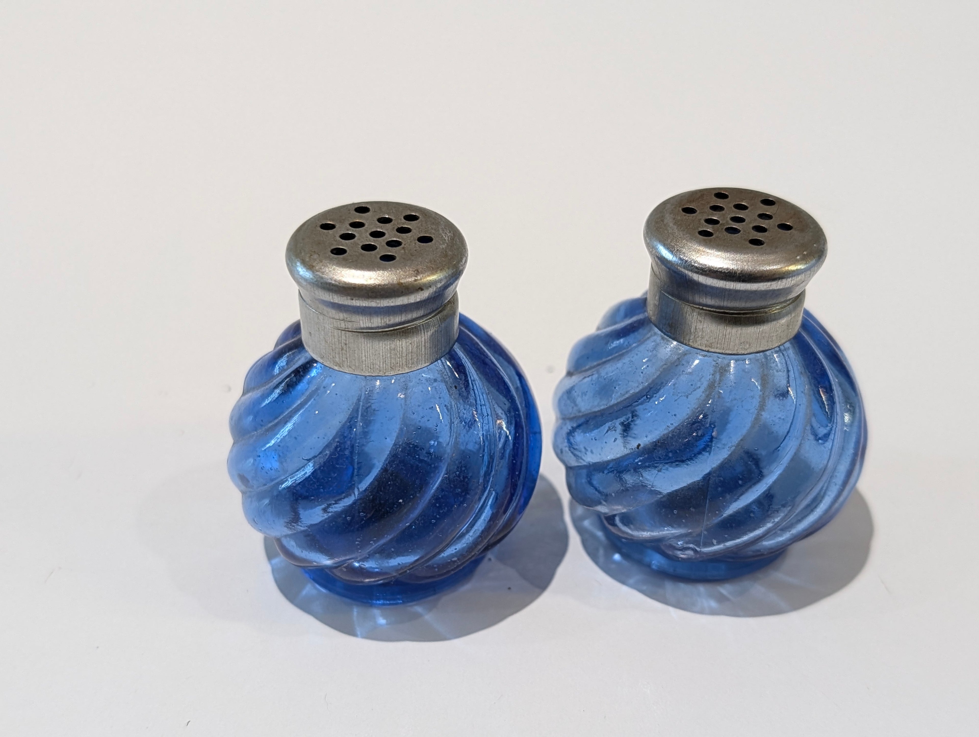 Vintage Cobalt Blue Swirl Glass Salt & Pepper Shaker Set Art Glass Tableware