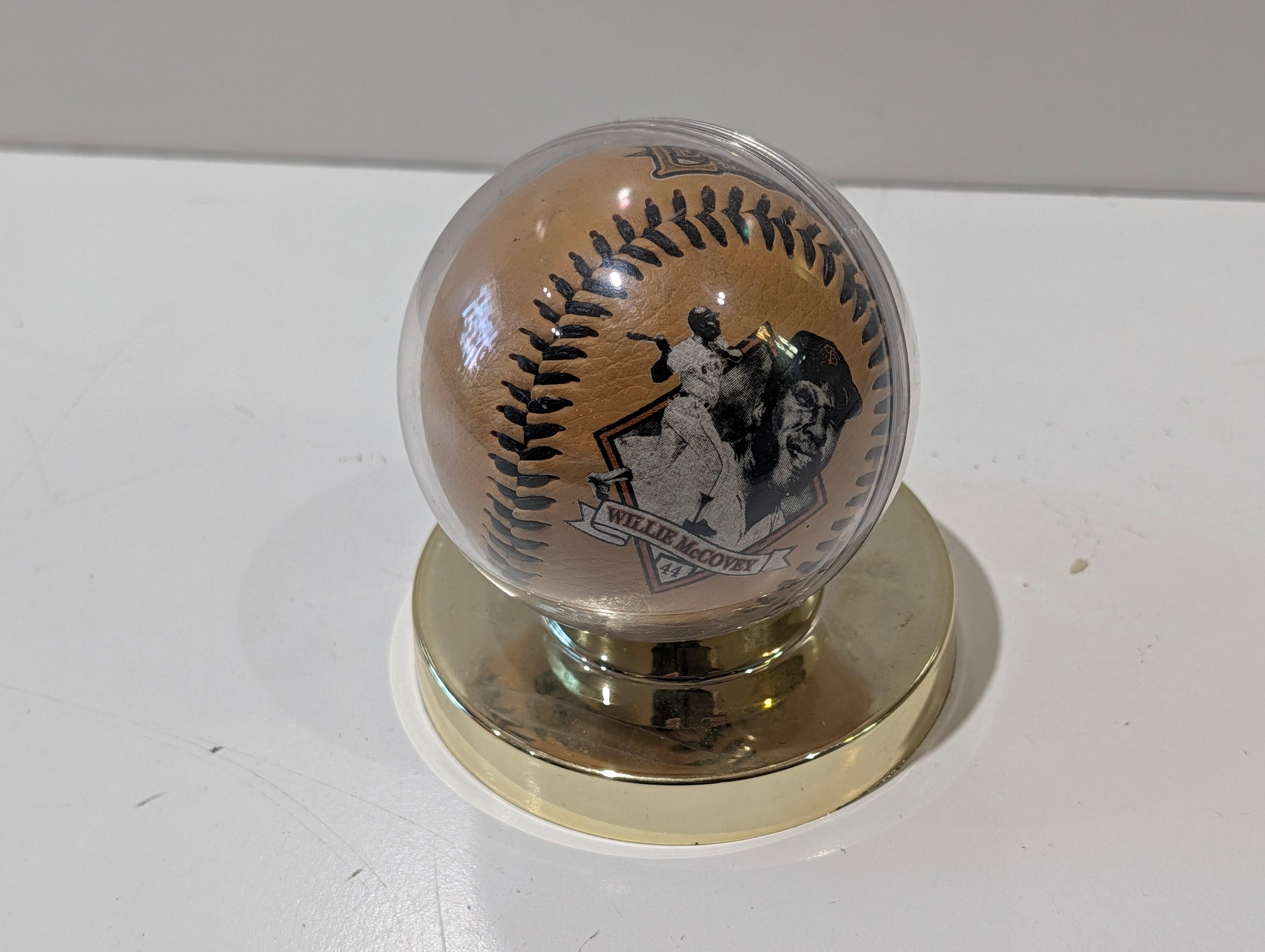 Willie McCovey #44 San Francisco Giants Souvenir Baseball Display Ball In Case