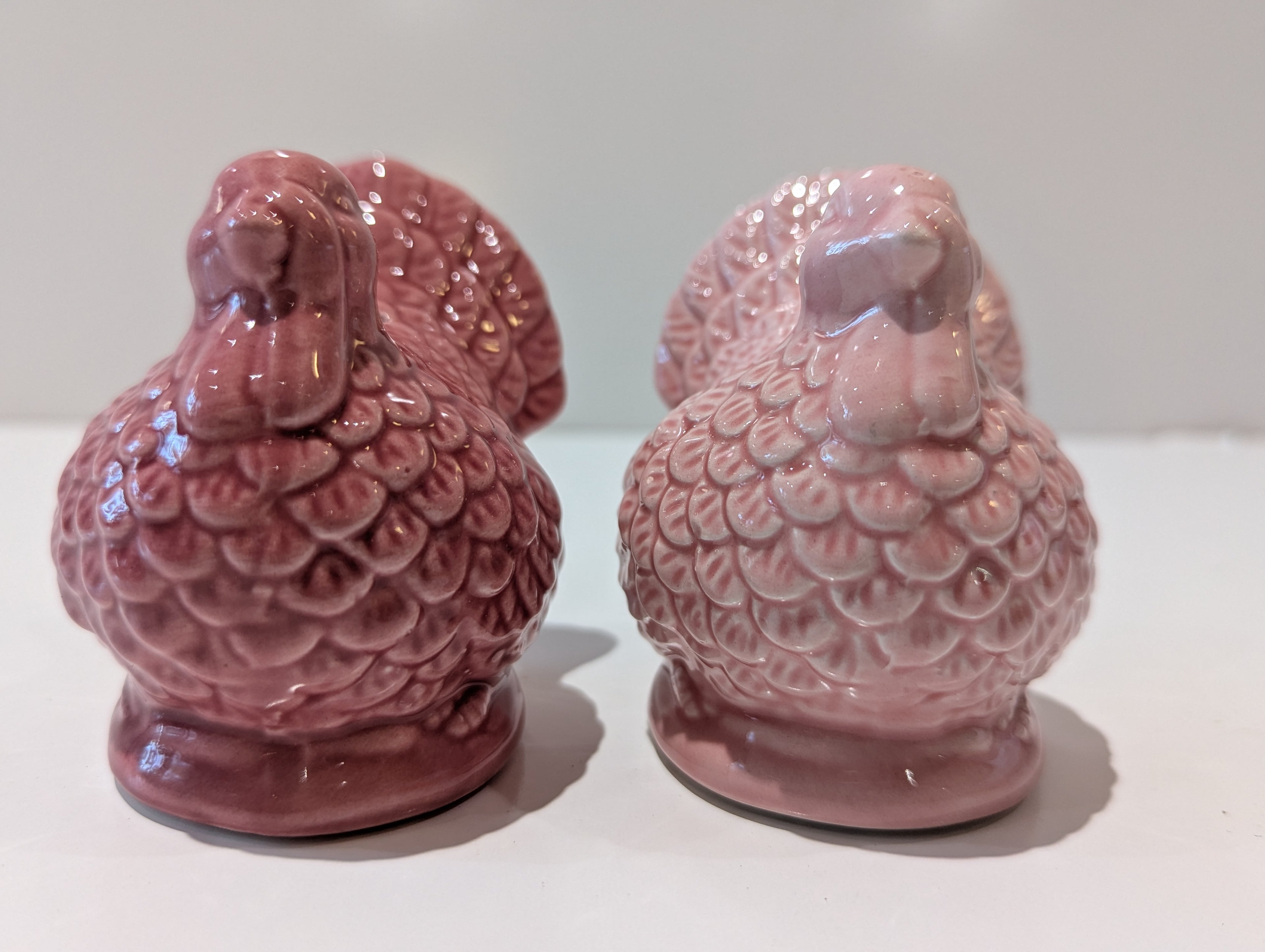 Vintage Pink Ceramic Turkey Salt & Pepper Shakers Thanksgiving Farmhouse Decor