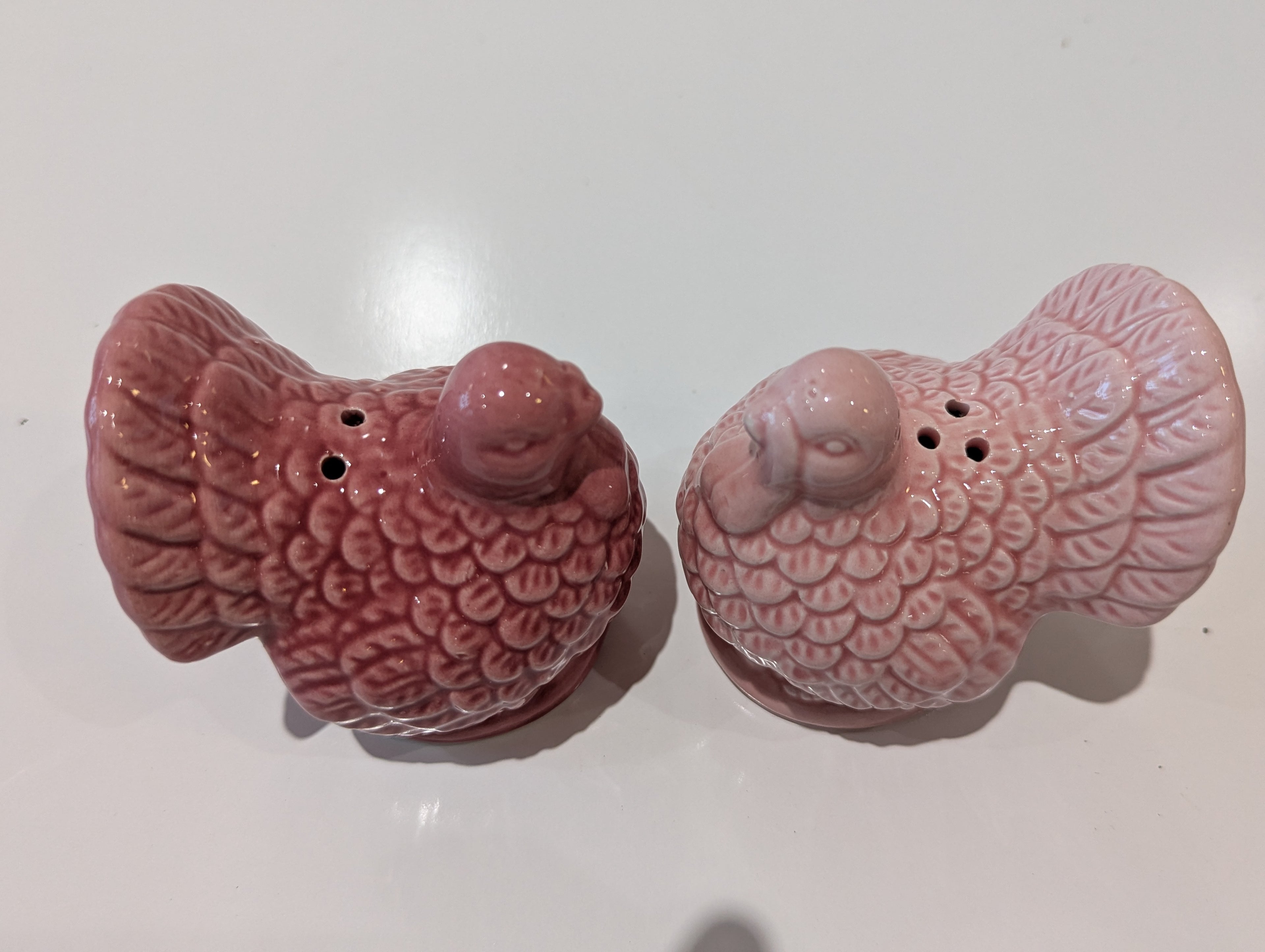 Vintage Pink Ceramic Turkey Salt & Pepper Shakers Thanksgiving Farmhouse Decor