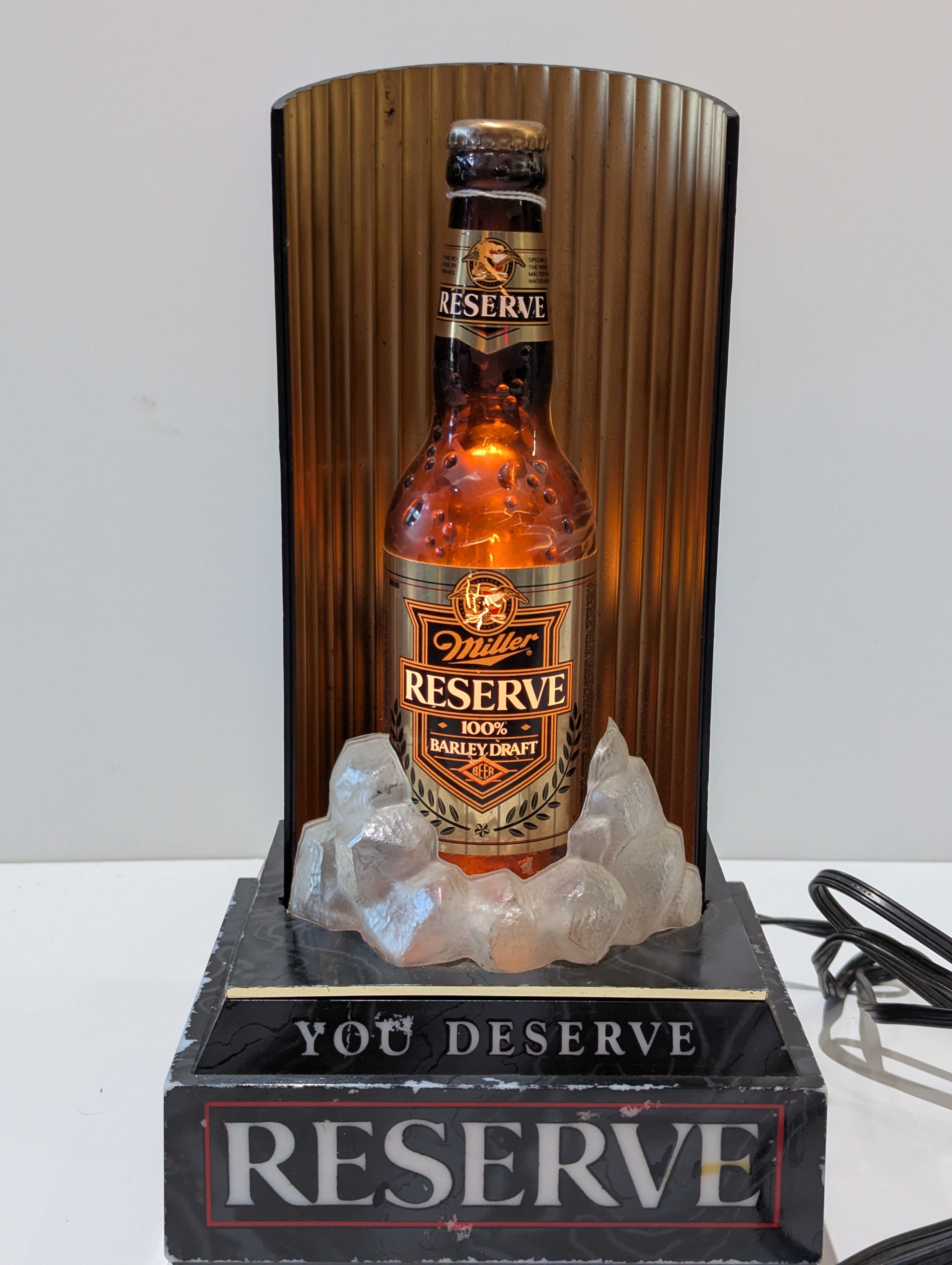 Vintage 1992 Miller Reserve Barley Draft Beer Lighted Counter Display Sign Lamp