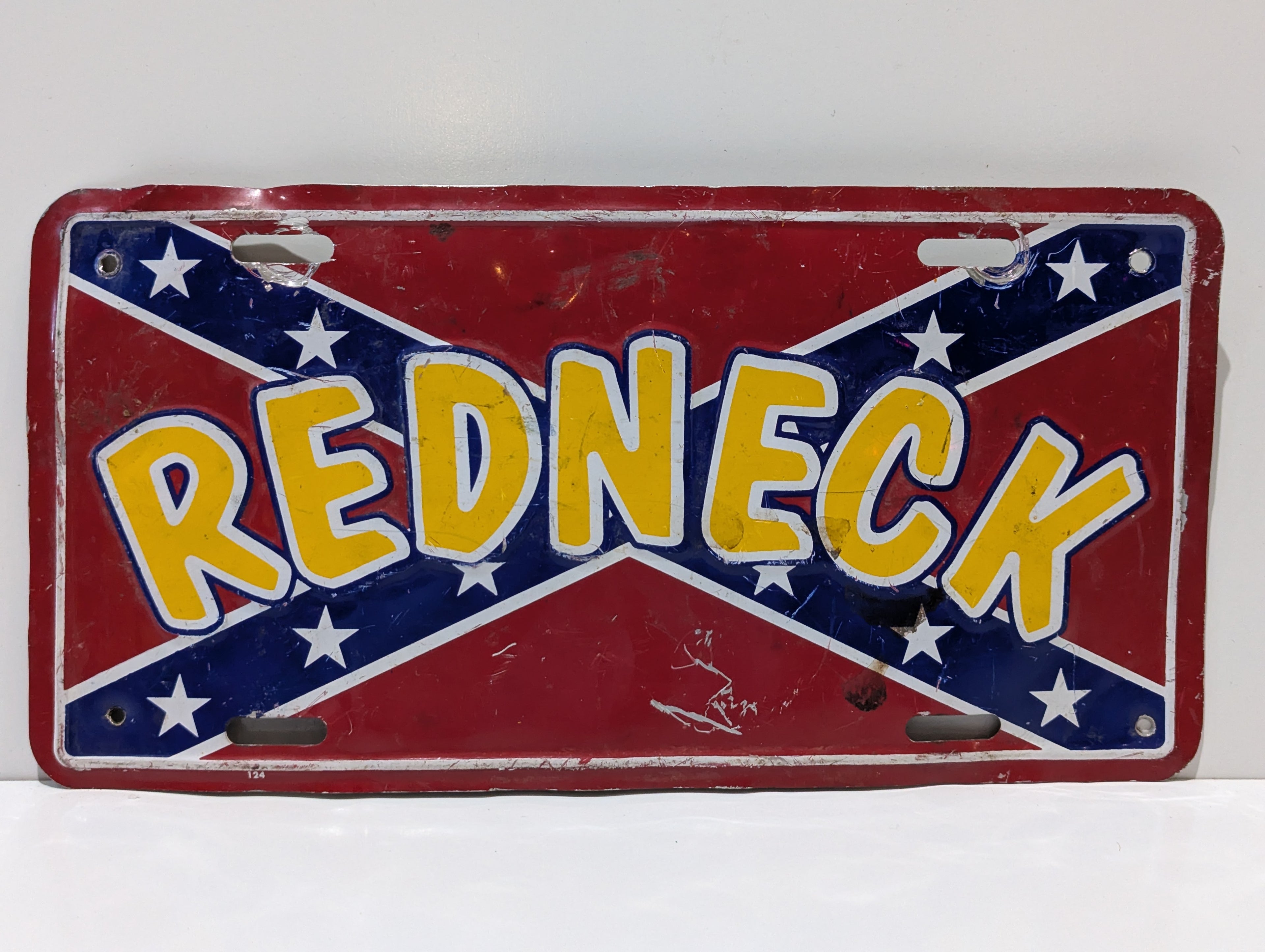 Vintage Redneck Novelty Metal License Plate Sign Southern Humor Garage Wall Decor