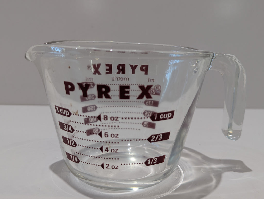 Vintage Pyrex 1 Cup Glass Measuring Cup Red Lettering 8 Oz 250 mL Kitchenware