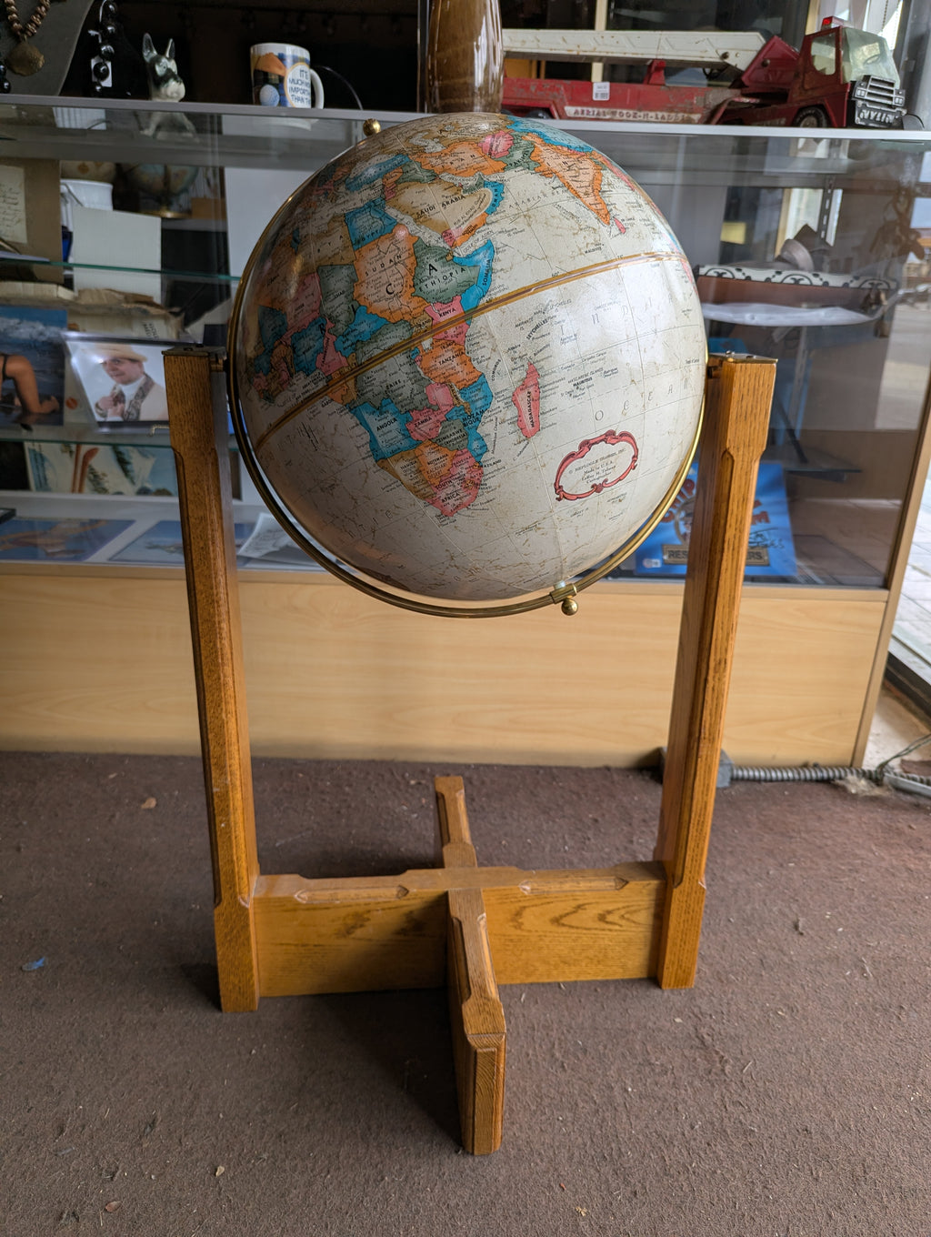 Vintage Replogle World Classic Floor Globe Oak Wood Stand Brass Meridian Vintage
