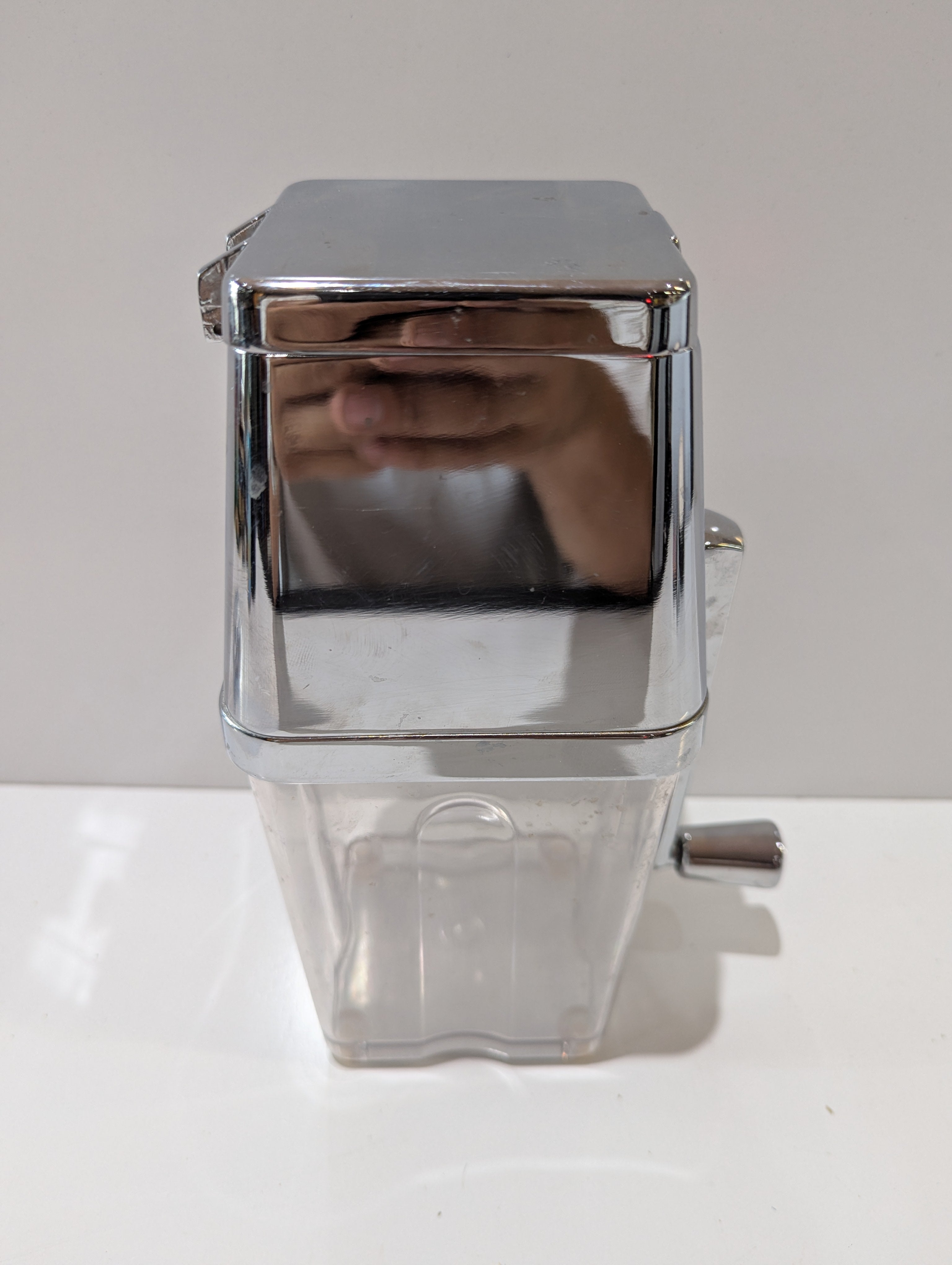 Vintage Metrokane Hand Crank Ice Crusher Chrome Clear Acrylic Bar Kitchen Tool