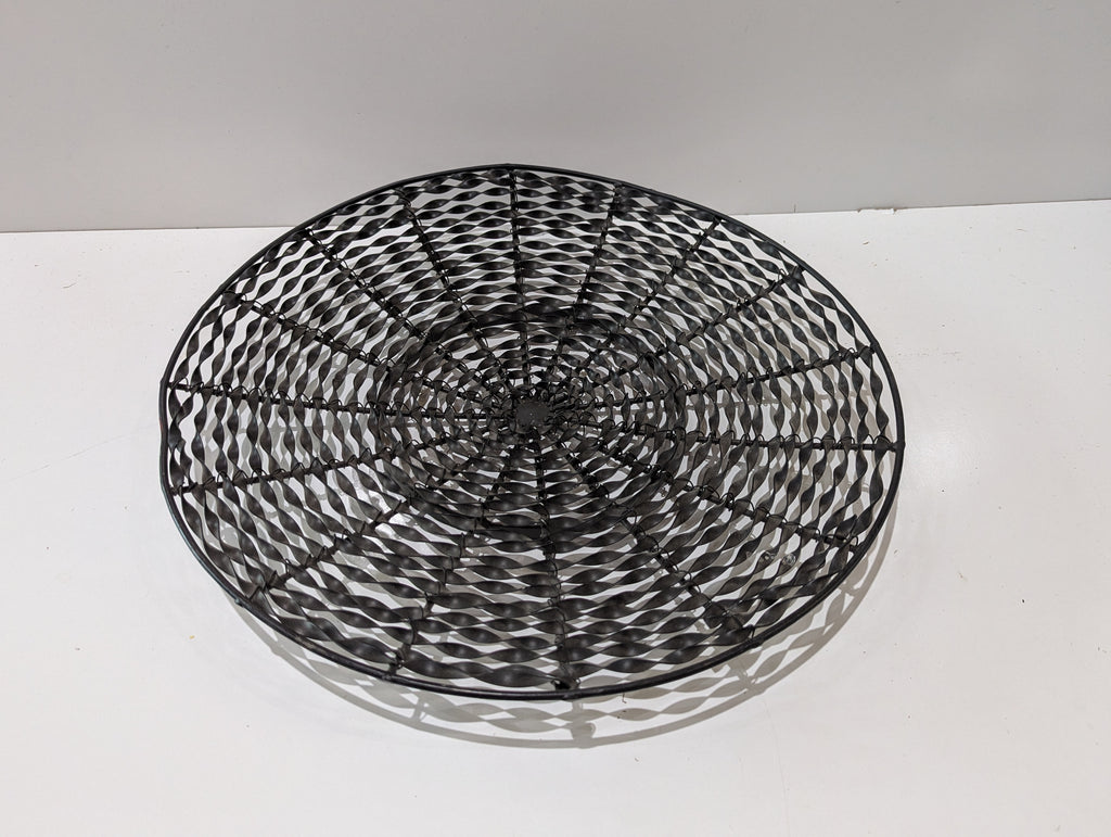 Decorative Black Wrought Iron Style Wire Fruit Bowl Centerpiece Basket Home Decor
