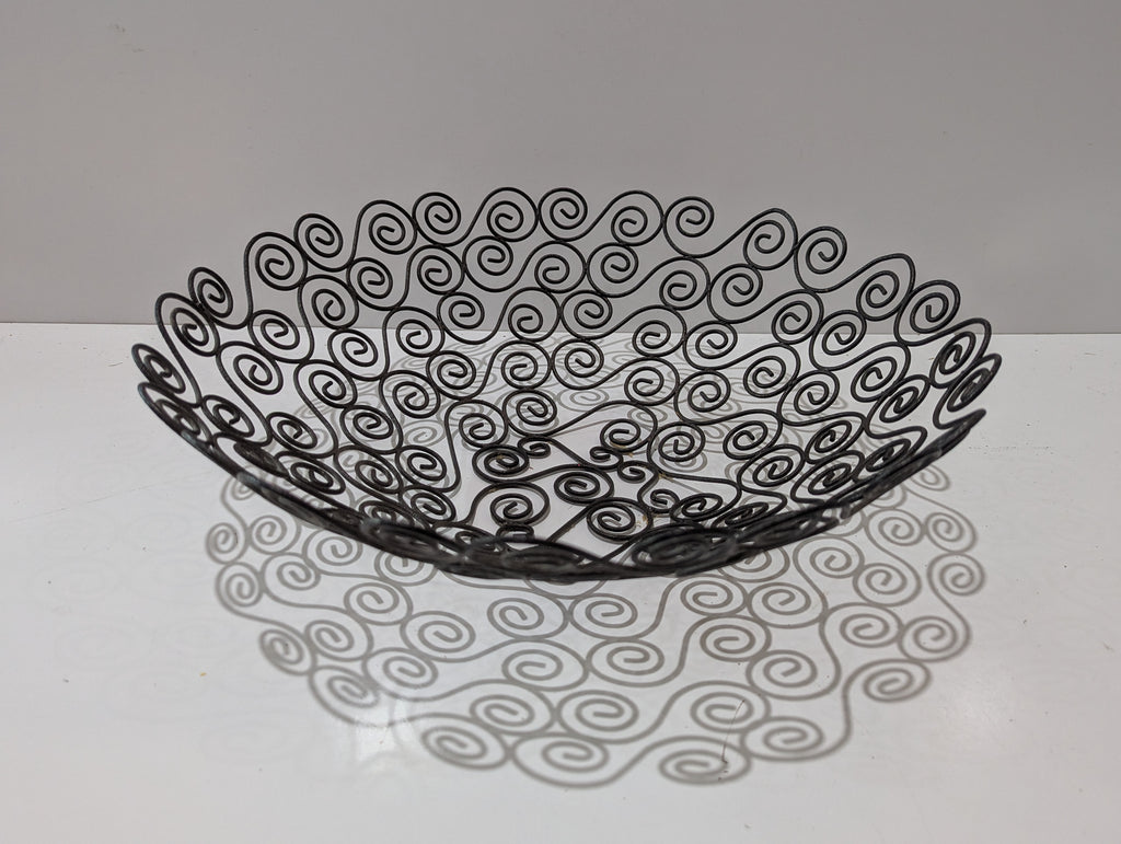 Decorative Black Wrought Iron Style Wire Fruit Bowl Centerpiece Basket Home Decor