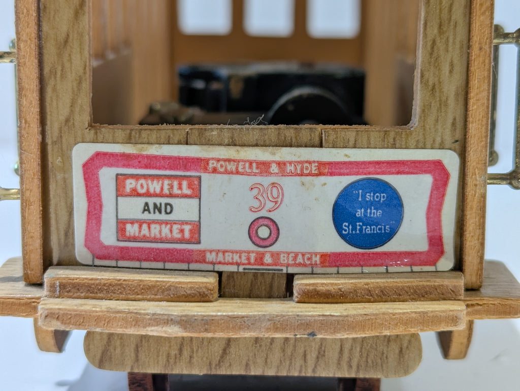 Vintage San Francisco Municipal Railway Powell & Hyde Cable Car Wooden Souvenir Model