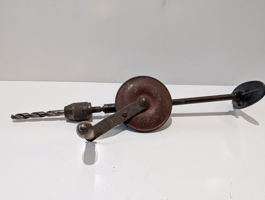 Vintage Hand Crank Breast Drill With Wood Handle Metal Gear Drive Chuck Woodworking Tool