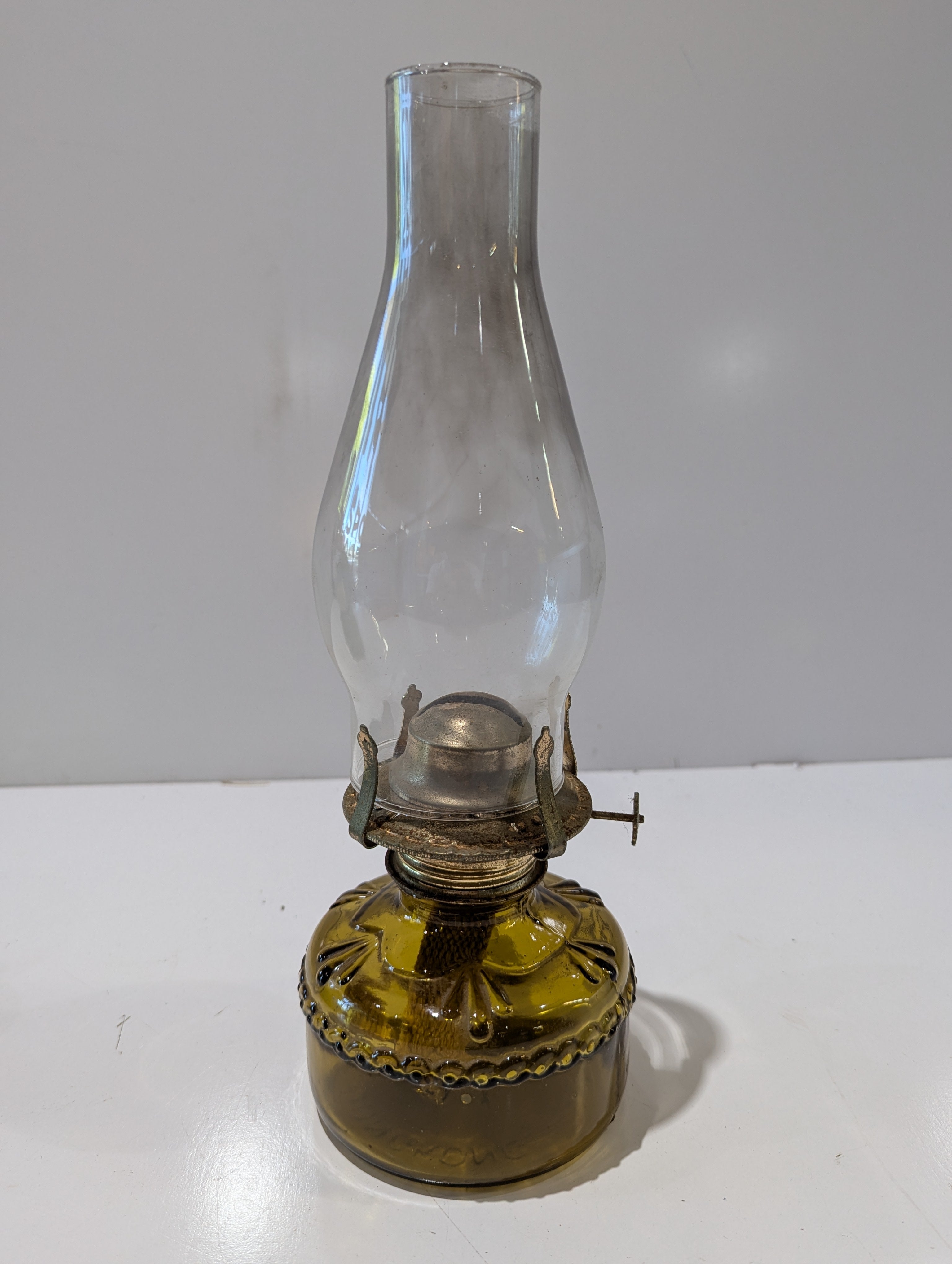 Vintage Amber Glass Mini Oil Kerosene Lamp Finger Loop Handle Clear Chimney Decor