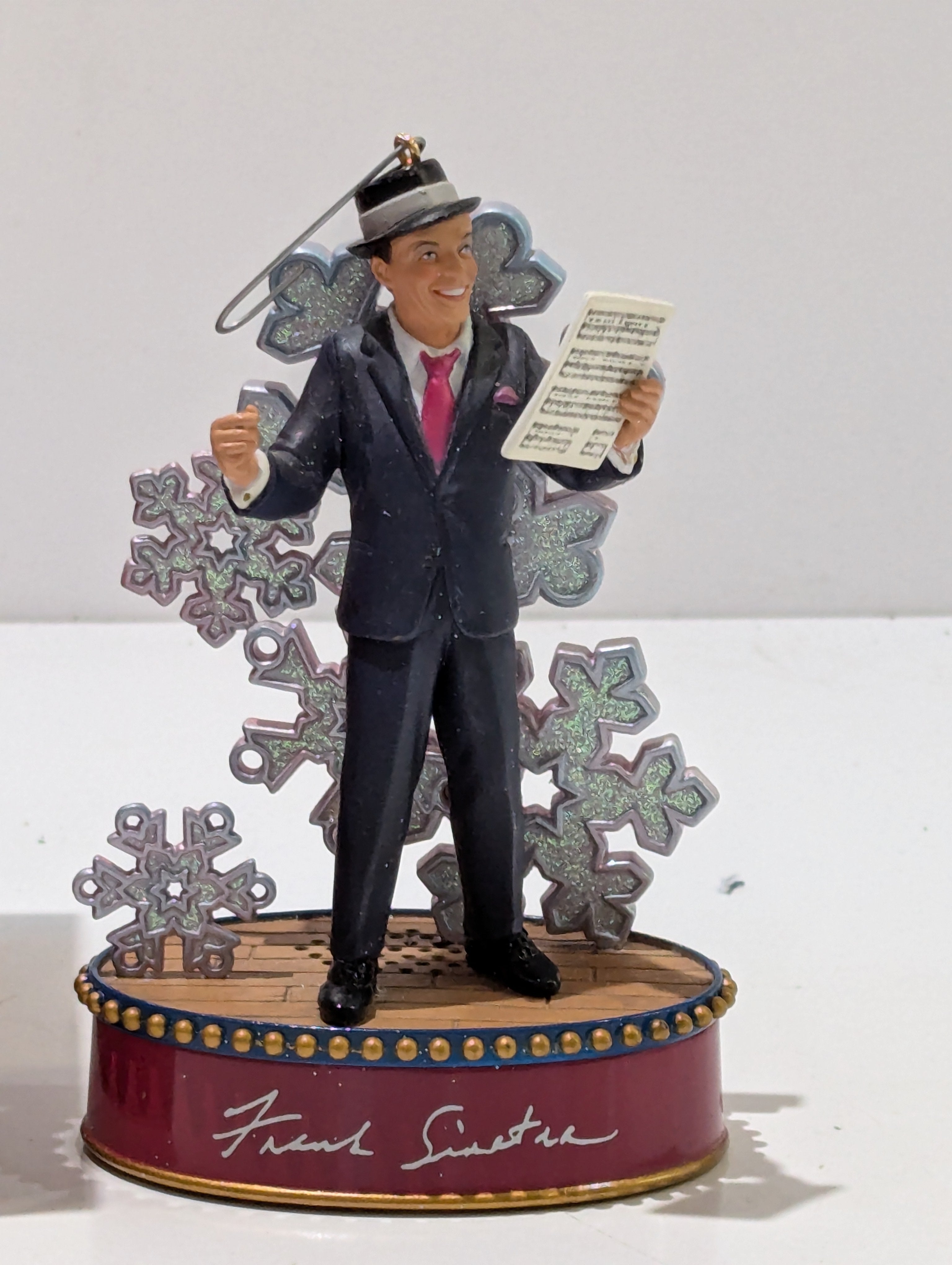 Carlton Cards Frank Sinatra Christmas Crooners Series Music Ornament Boxed 67