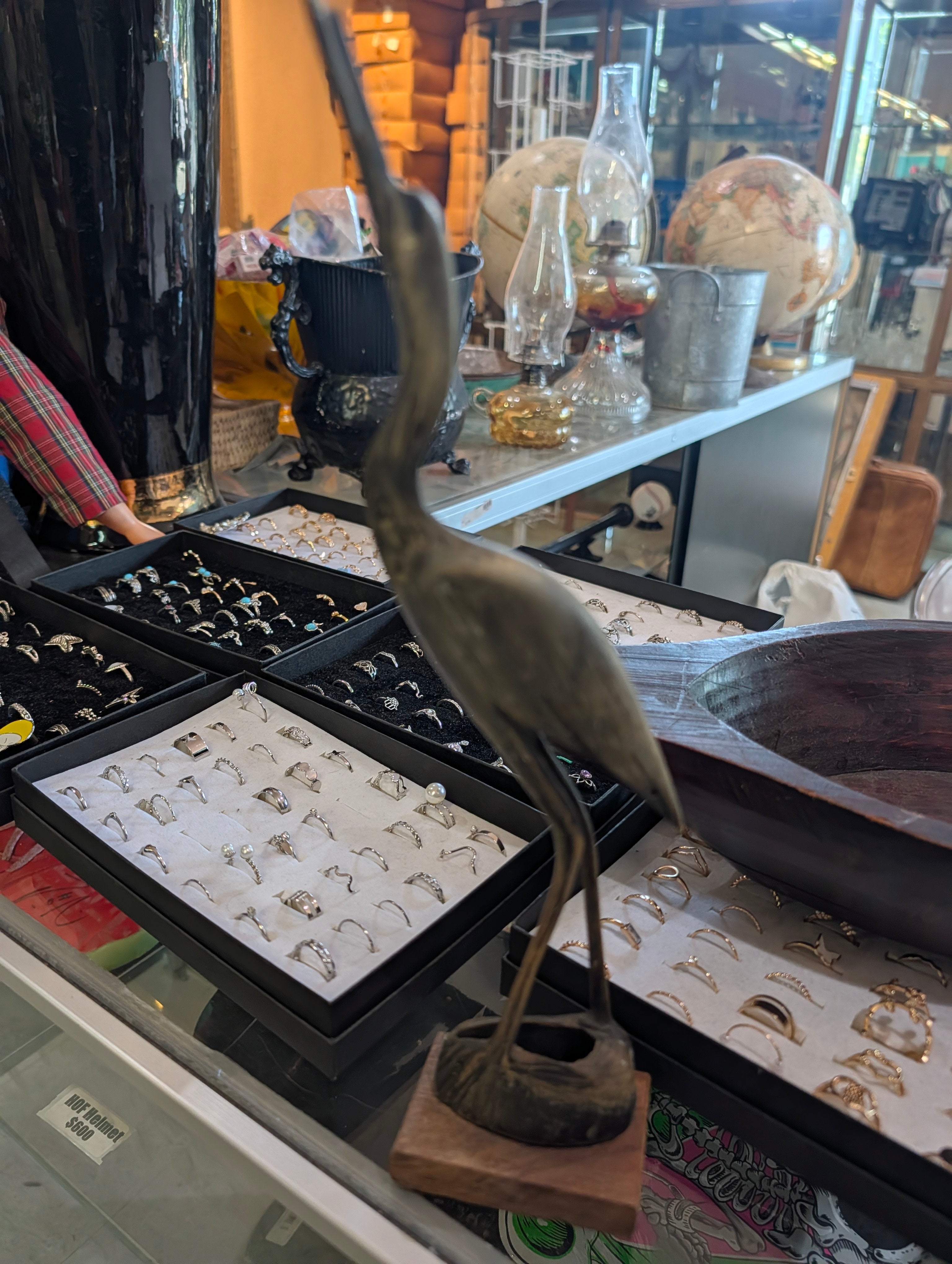 Vintage  Heron Crane Bird Statue Sculpture Wood Base Coastal Home Decor