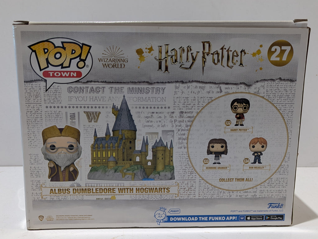 Funko Pop! Town Albus Dumbledore With Hogwarts #27 Harry Potter Vinyl Figure Set