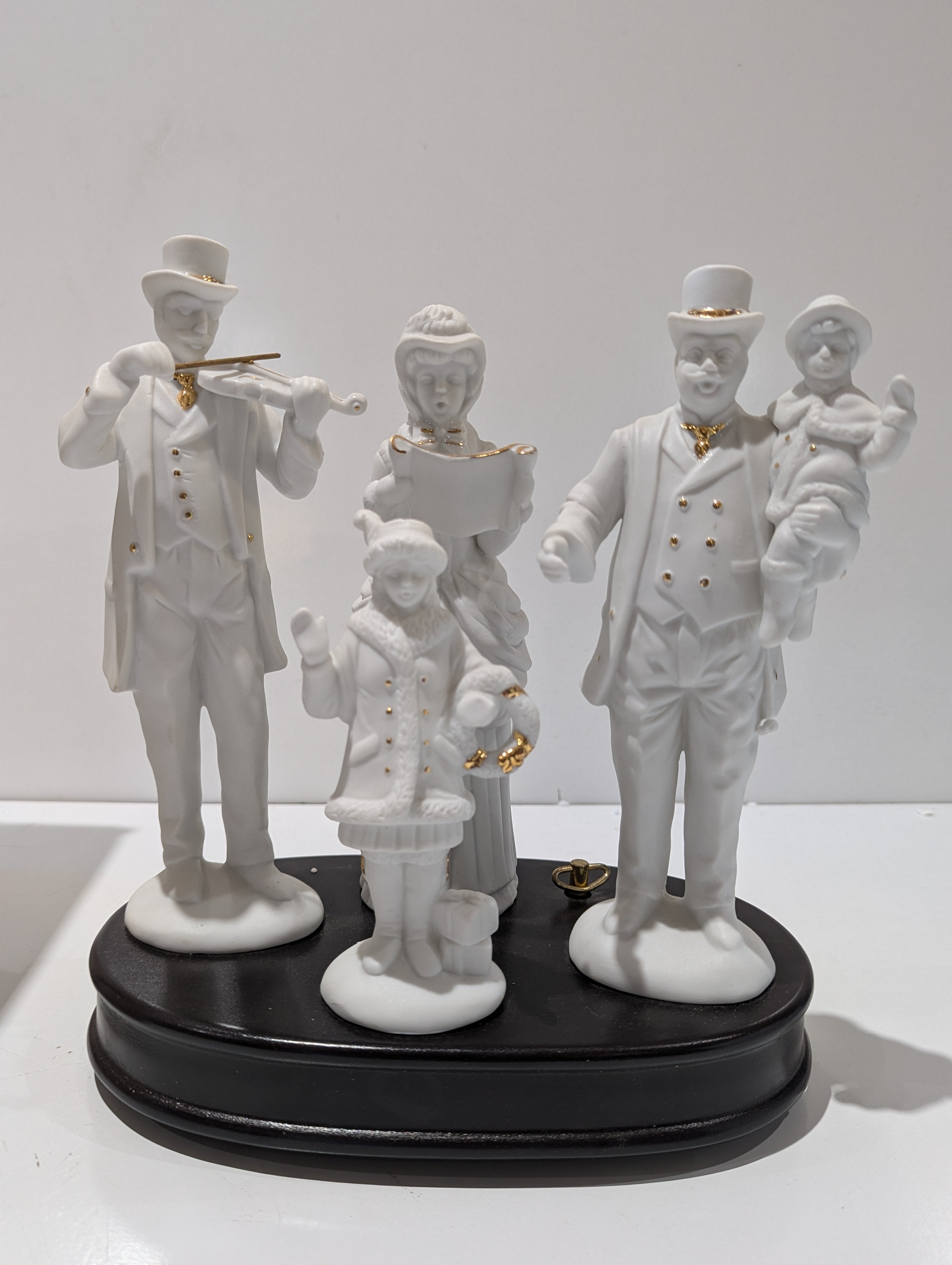 Vintage House Of Lloyd Christmas Around The World A Christmas Carol Figurine Set