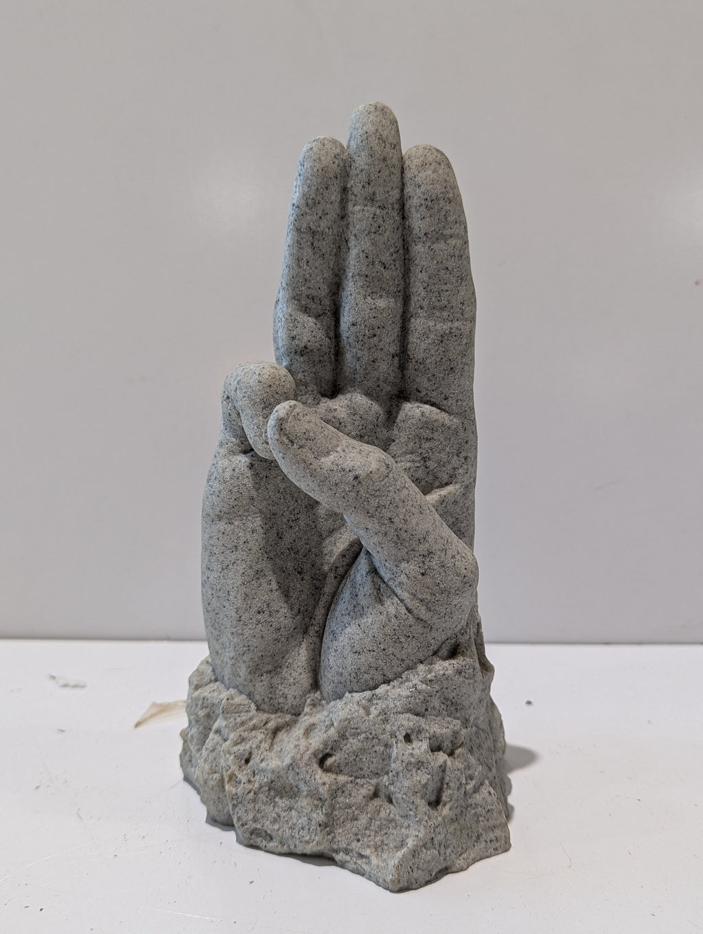 Stone Praying Hands Garden Statue Concrete Cement Sculpture Outdoor Home Decor