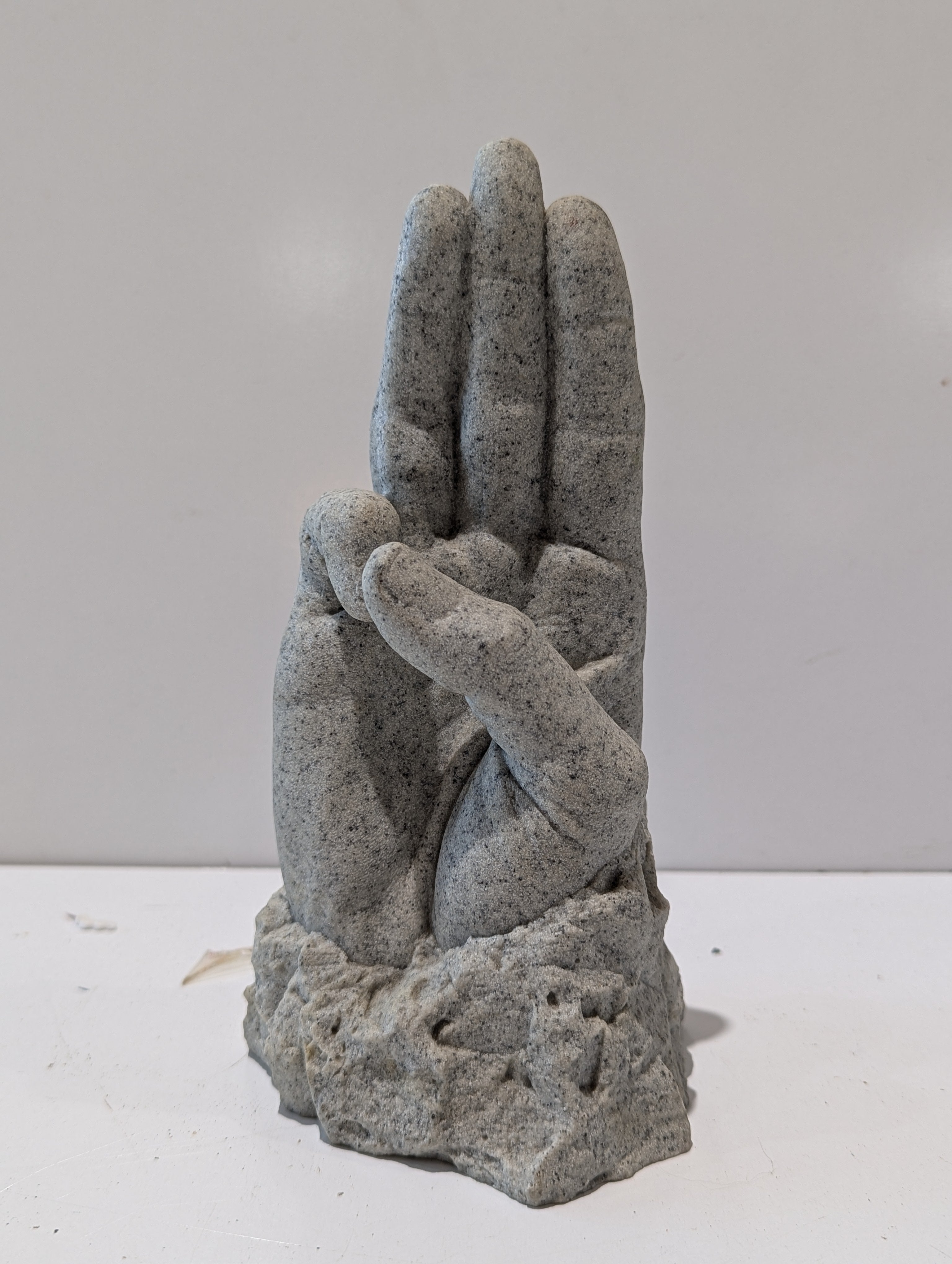 Stone Praying Hands Garden Statue Concrete Cement Sculpture Outdoor Home Decor