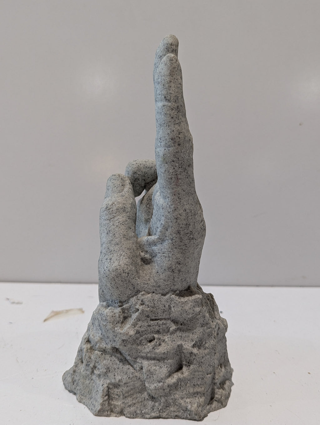 Stone Praying Hands Garden Statue Concrete Cement Sculpture Outdoor Home Decor